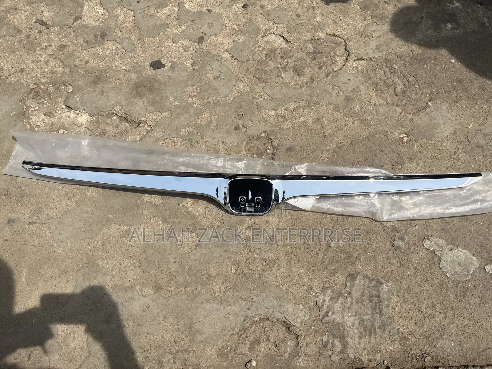 Honda CRV 2019 Boot Chrome Silver