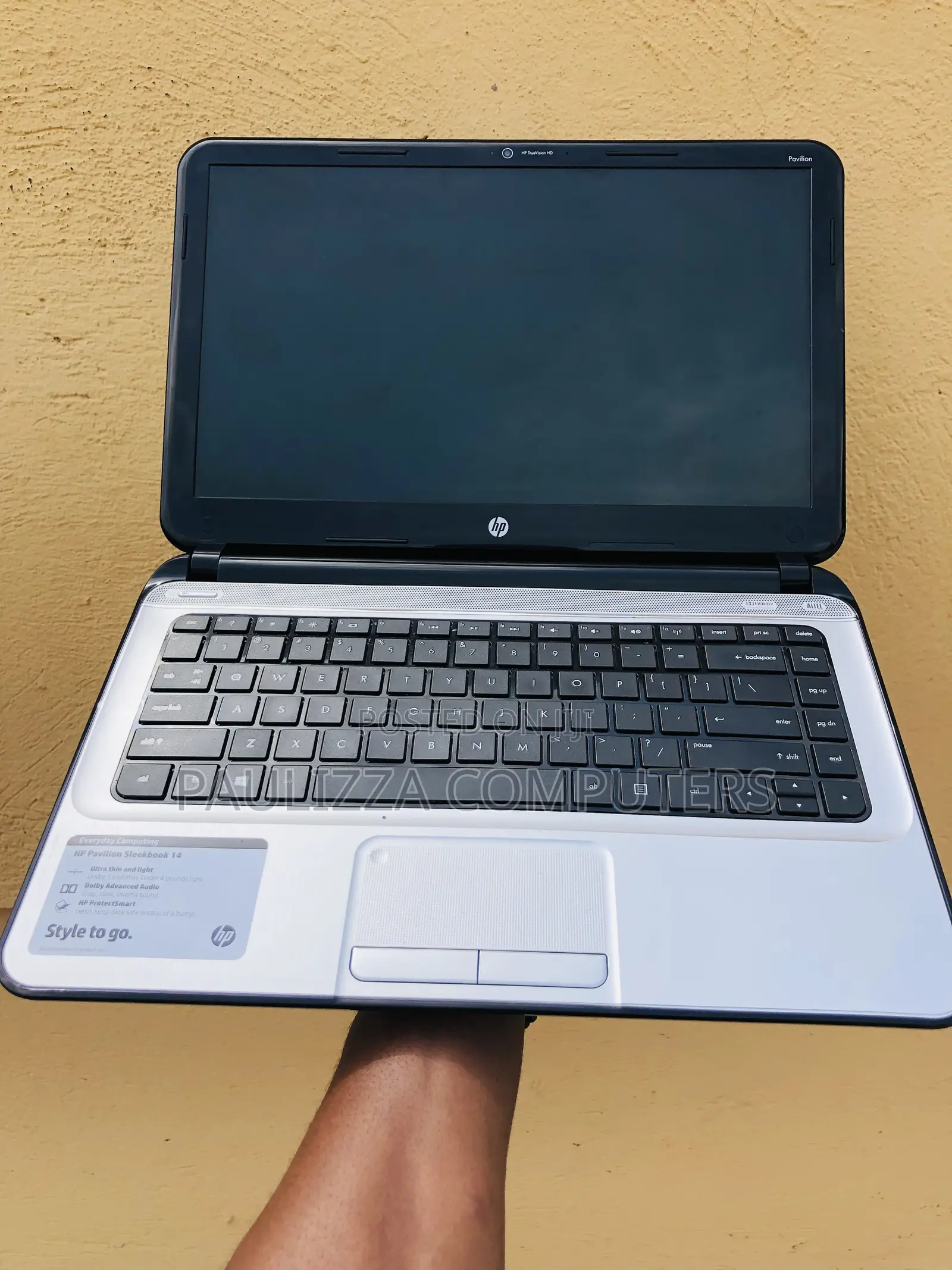 Laptop HP 14-dq1088wm 8GB Intel Core i5 SSD 256GB