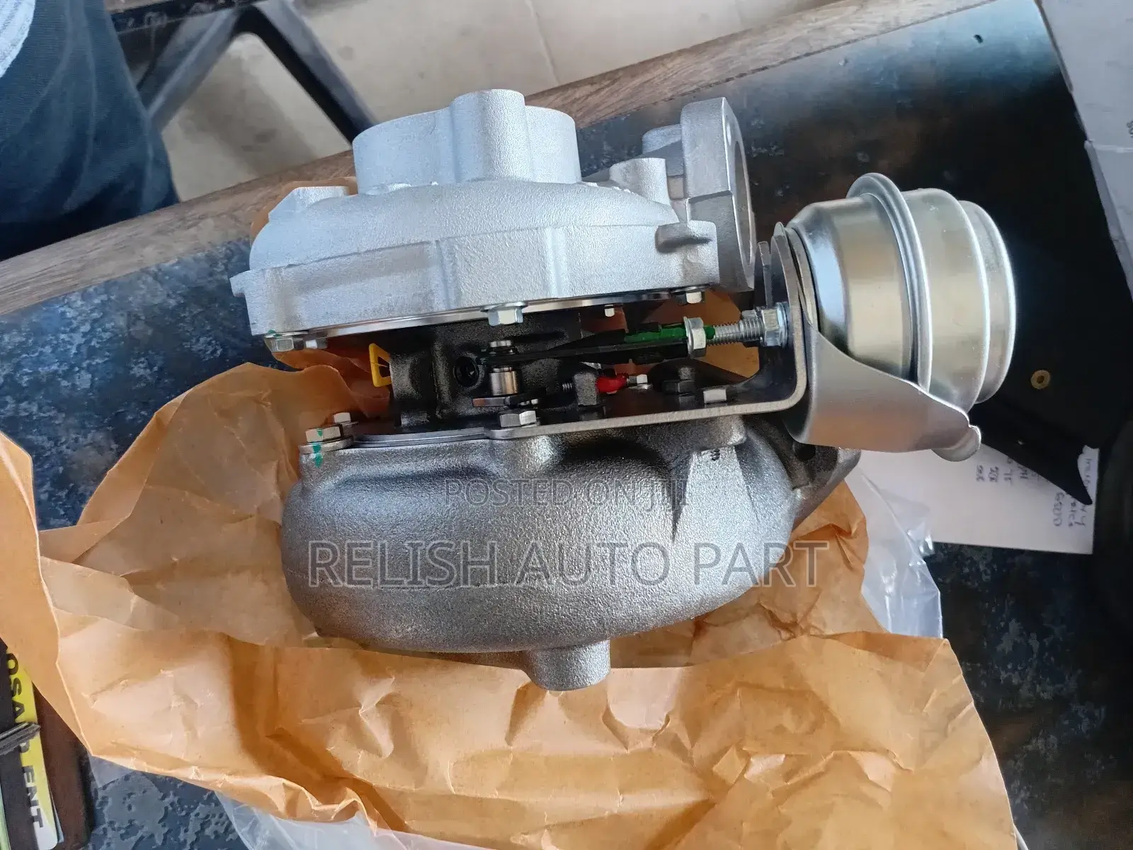 Turbocharger for Nissan Hardbody Np300, With Yd25 Engine.