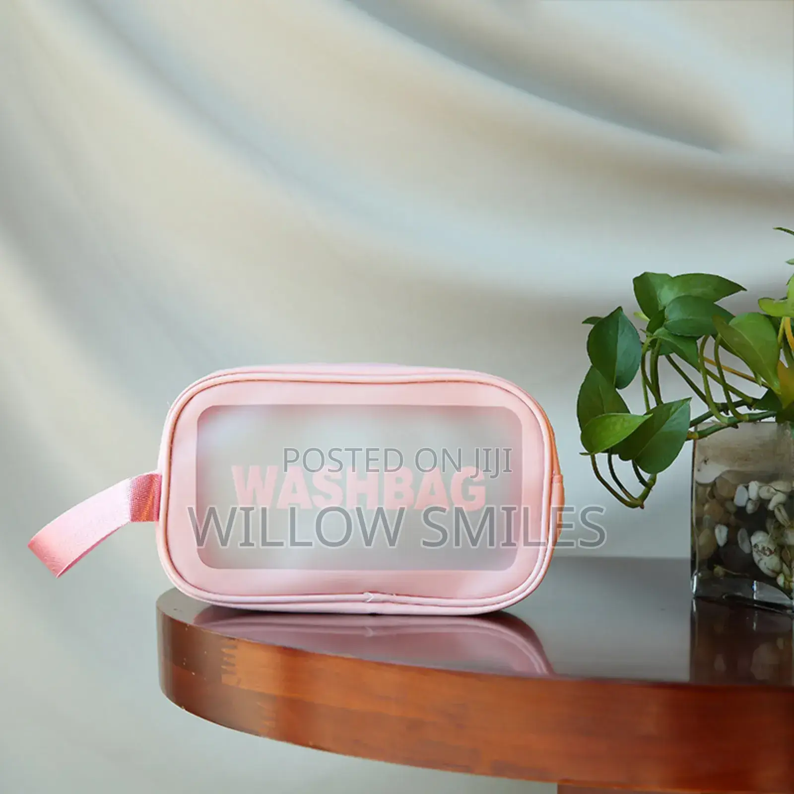 Travel Wash Bag Medium Size (1pc)