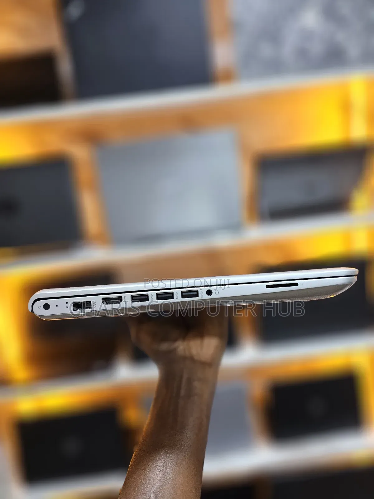 Laptop HP Envy 15 8GB AMD HDD 1T