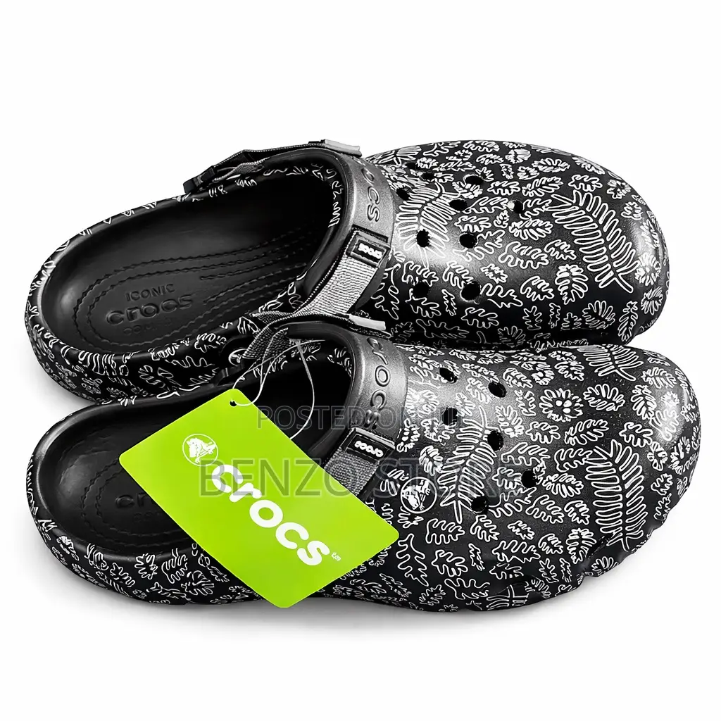 Durable Original Designed Crocs– Breathable, Water-Friendly Stylish