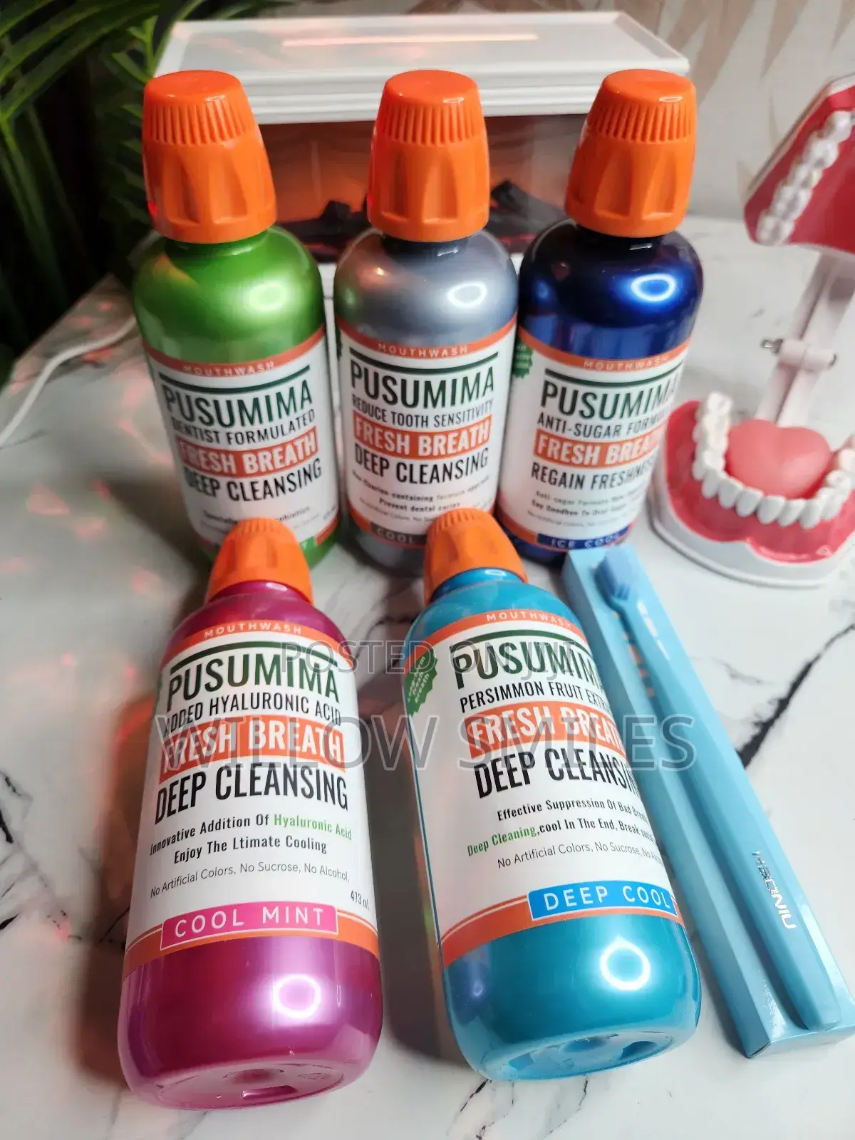 Probiotic Mouthwash + Tongue Scraper