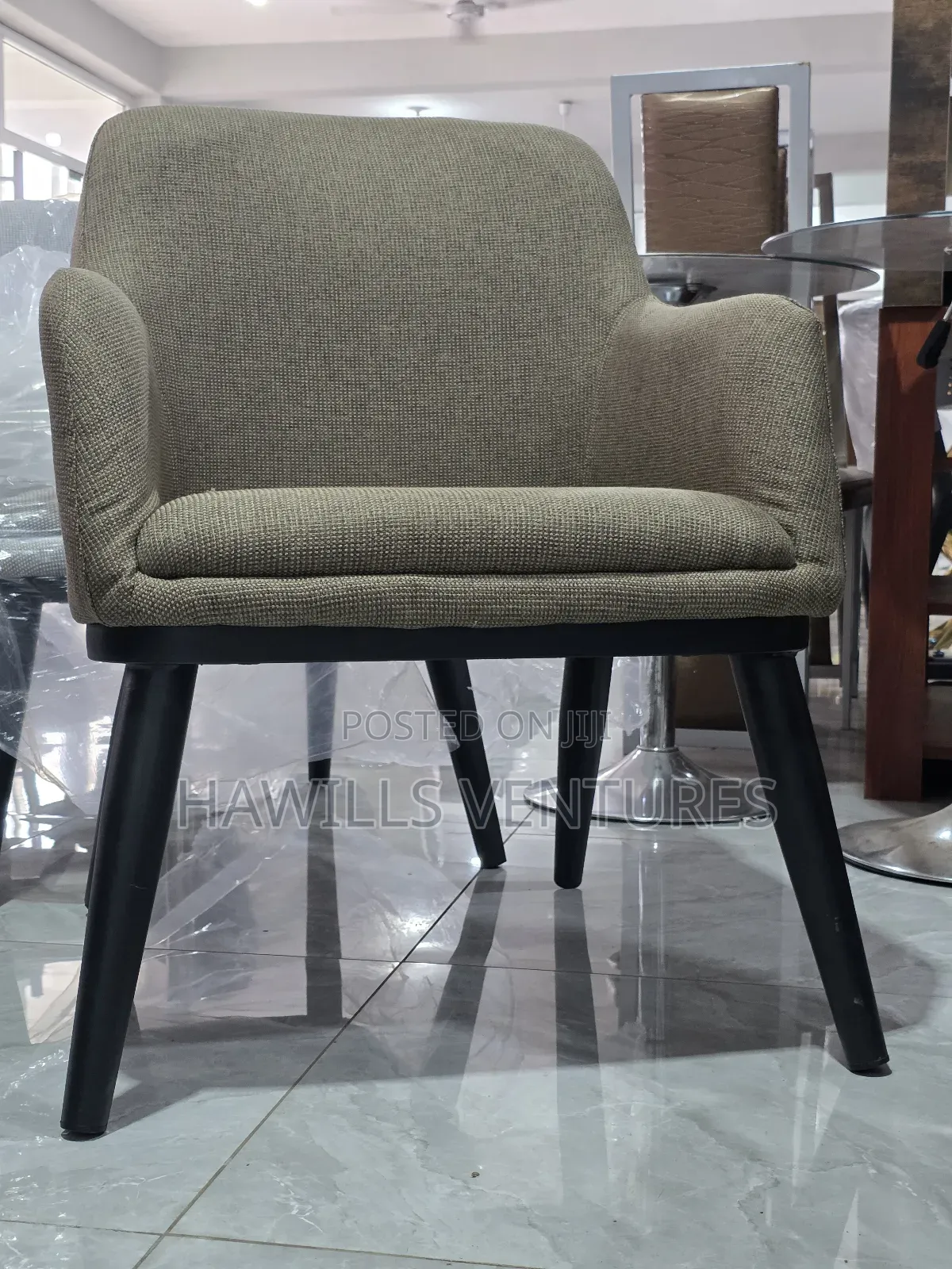 Konna Chair Model Dining Chair