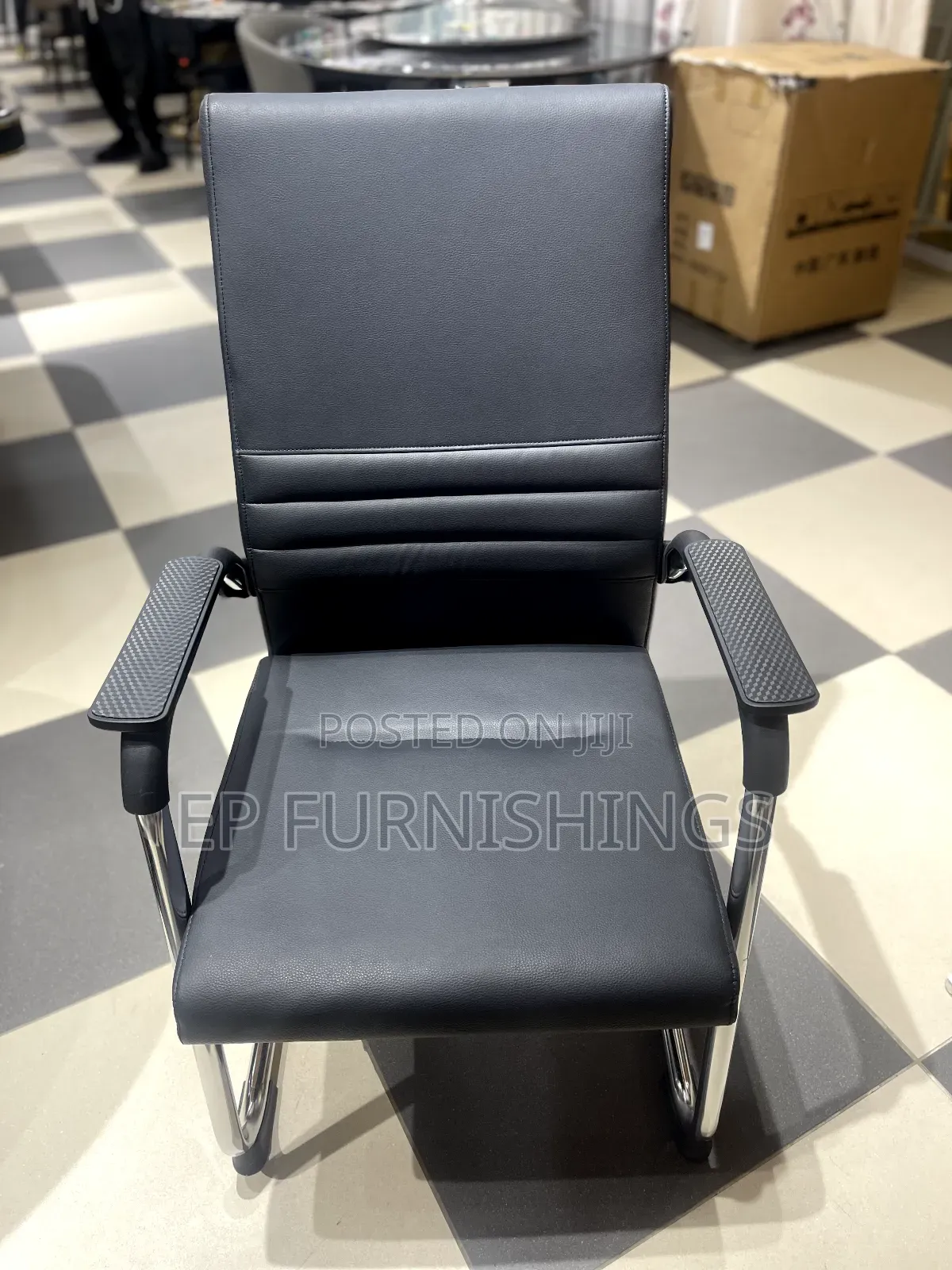 Sturdy Base Office Chair