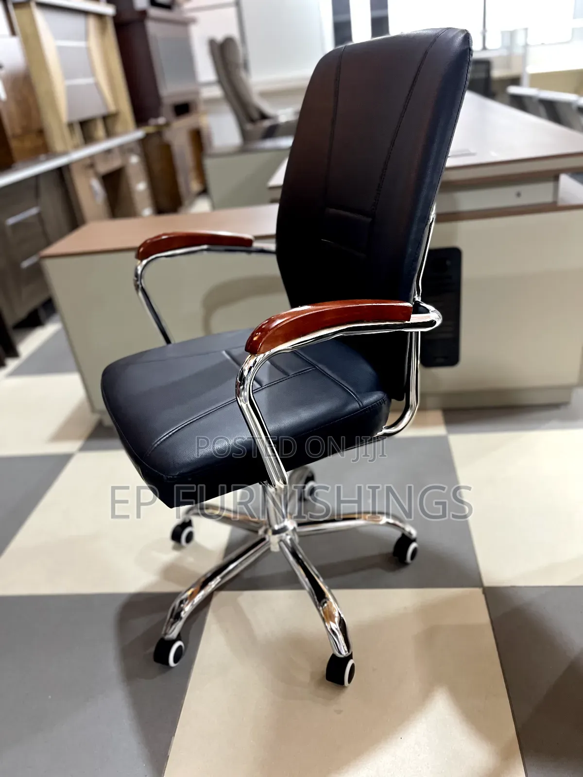Swivel Base Office Chair