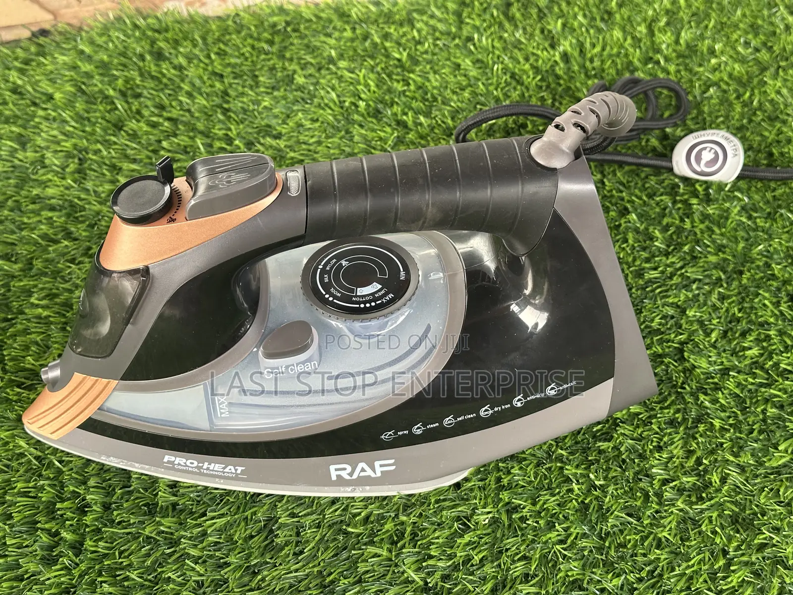 Quality and Classic Steam Iron