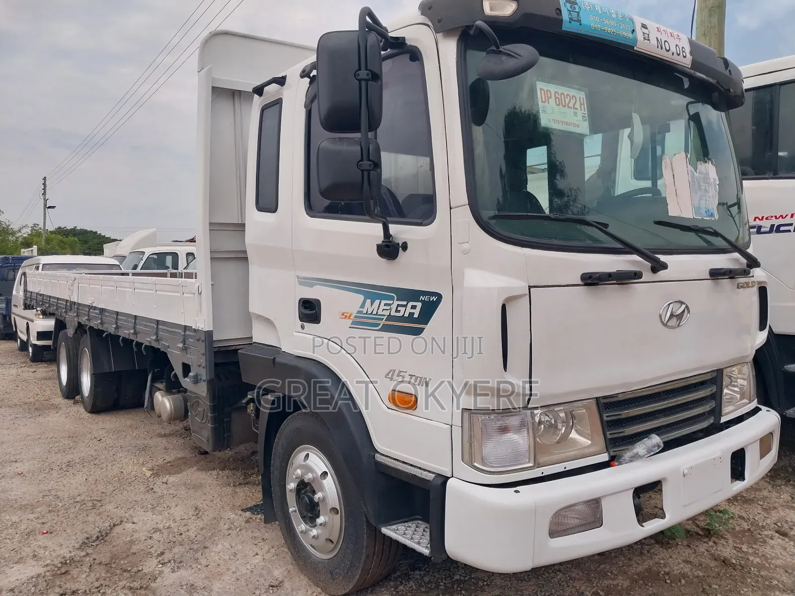 Hyundai 5 Tons Truck ( Double Axis)