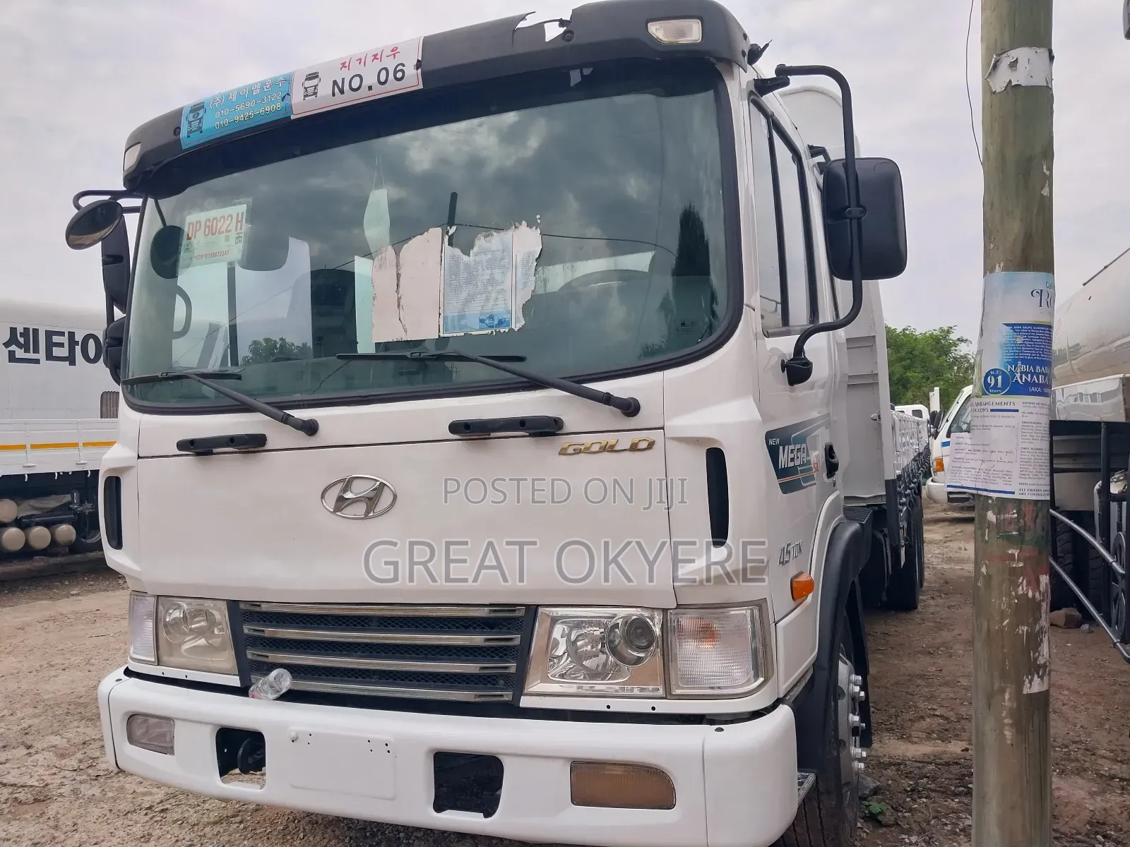 Hyundai 5 Tons Truck ( Double Axis)