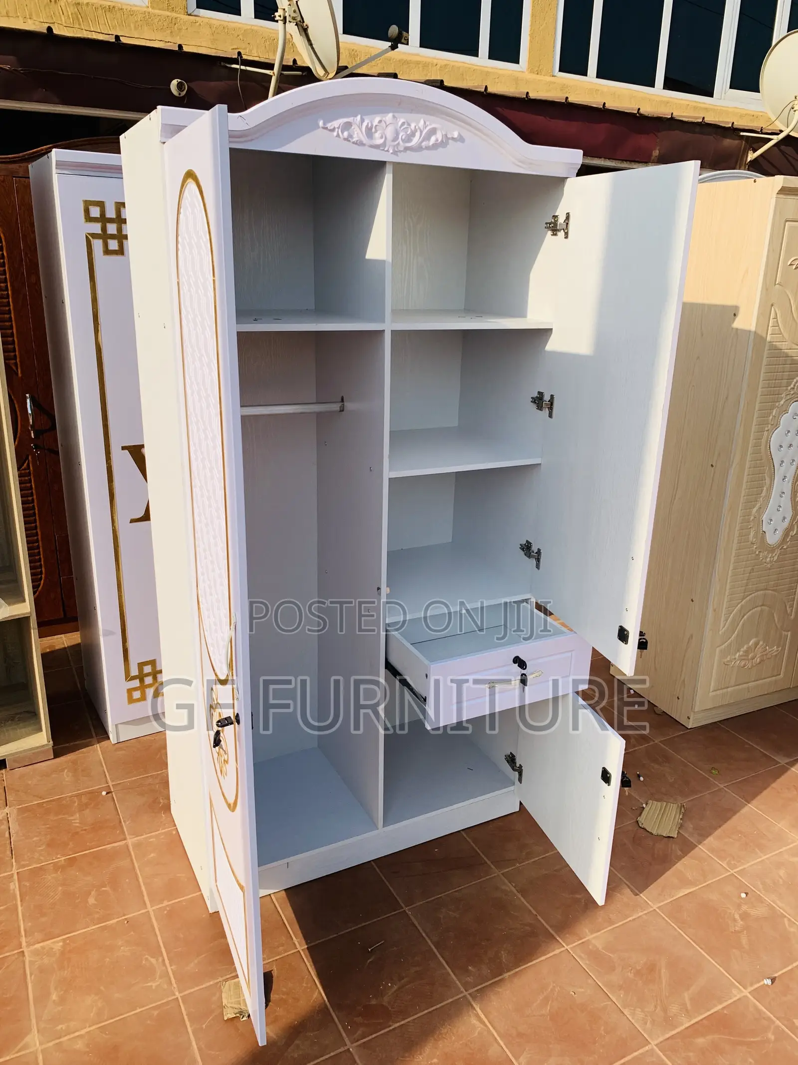 2-in-1 Wooden Wardrobe With Mirror