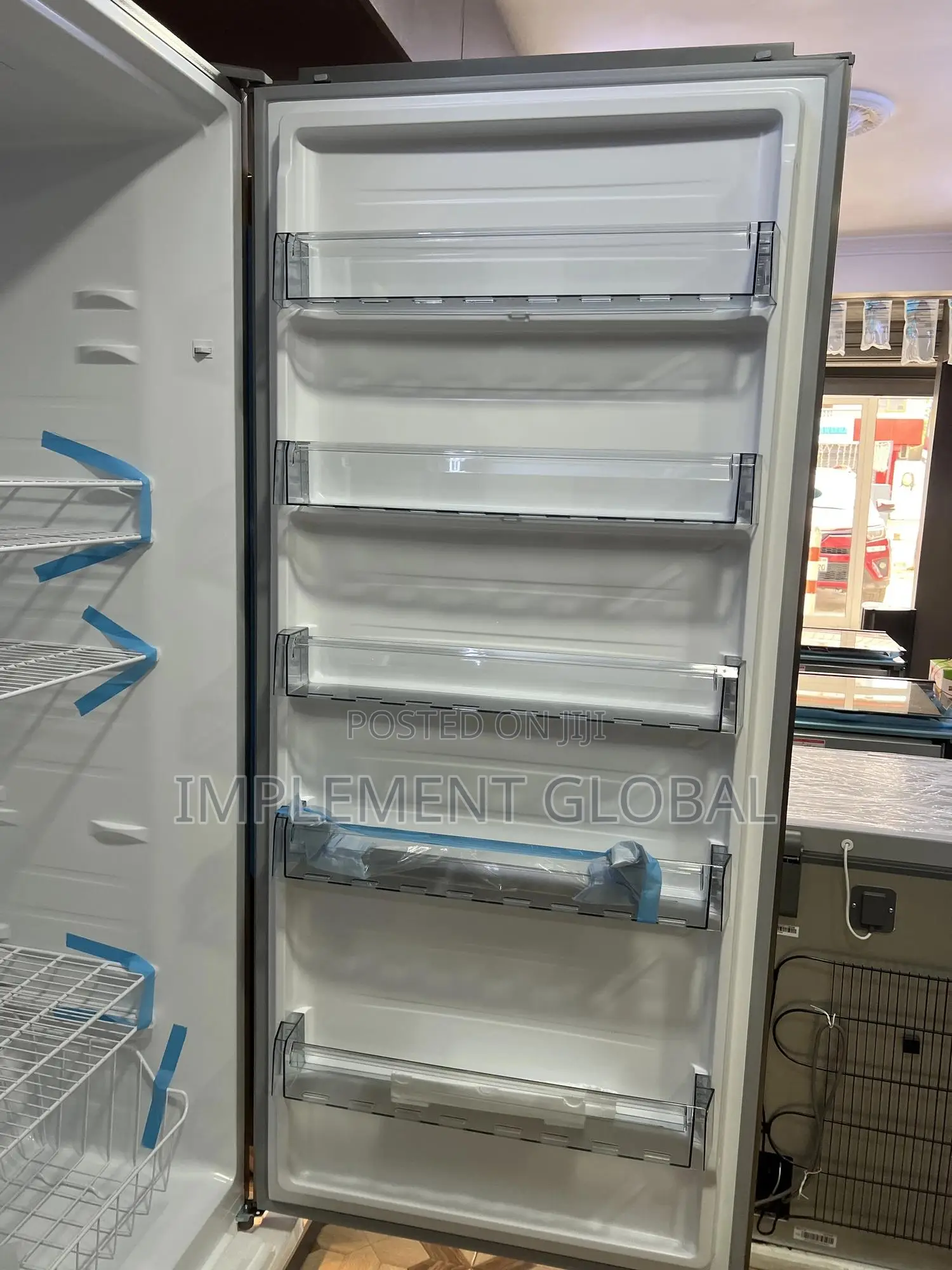 TCL Standing Freezer 600 Litres