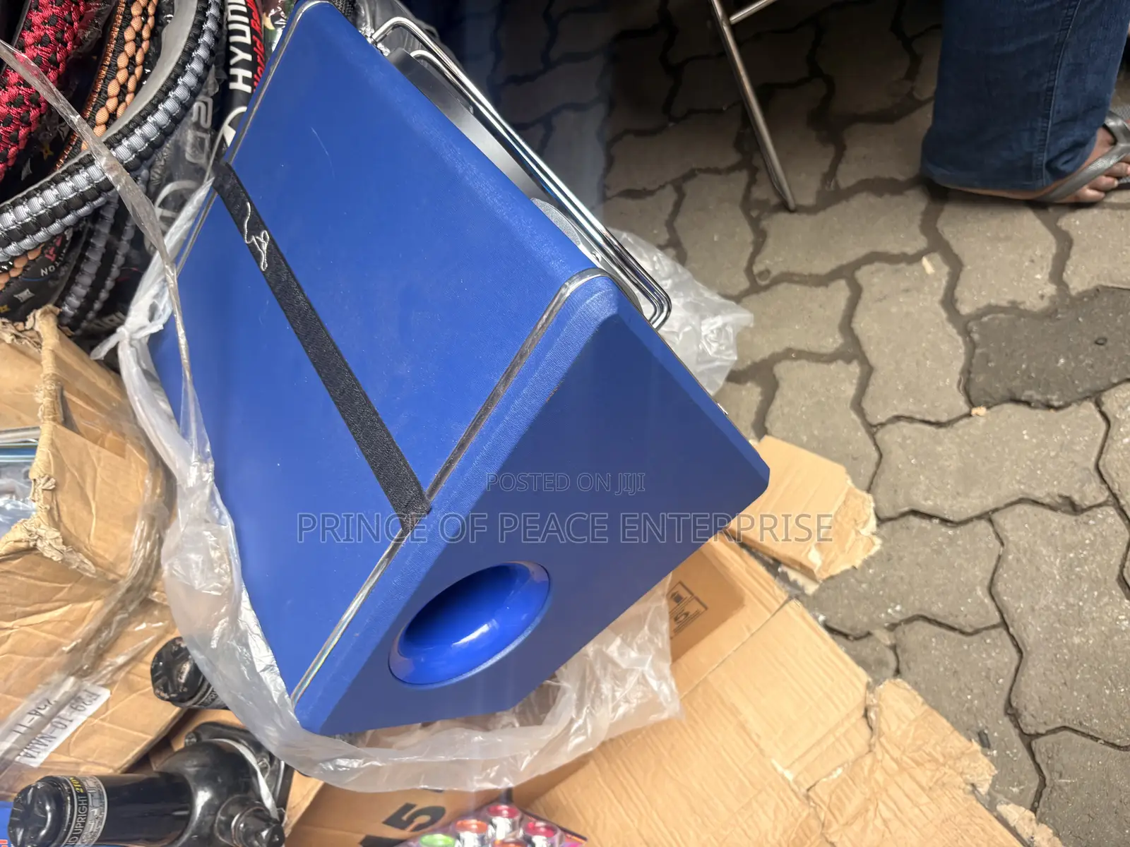 10 Inches Subwoofer or Booster.