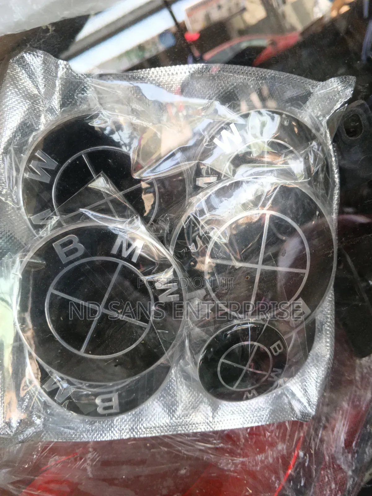 BMW Crown for All Car With Wheel Cap