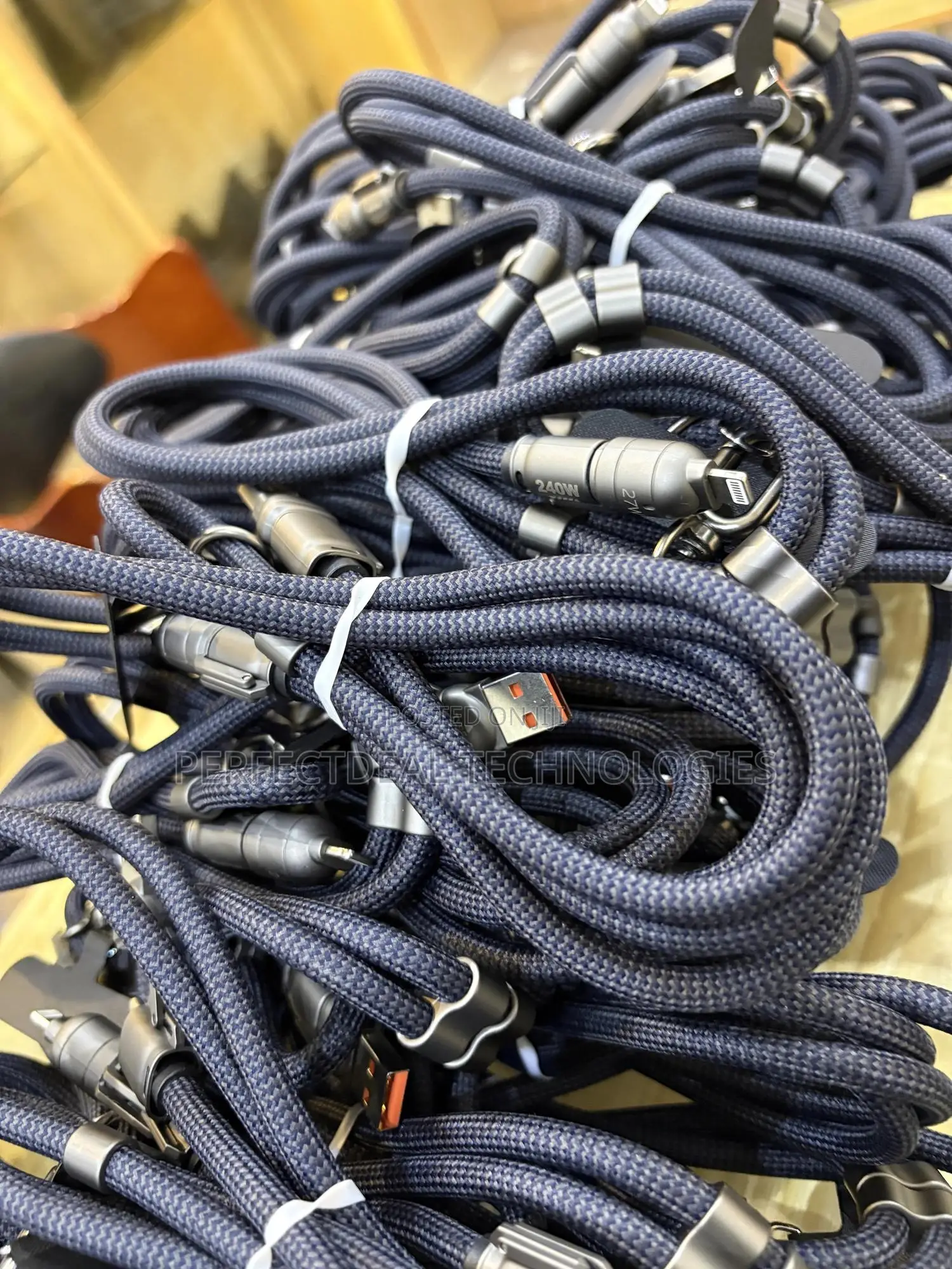 Premium 4-in-1 Threaded Cable