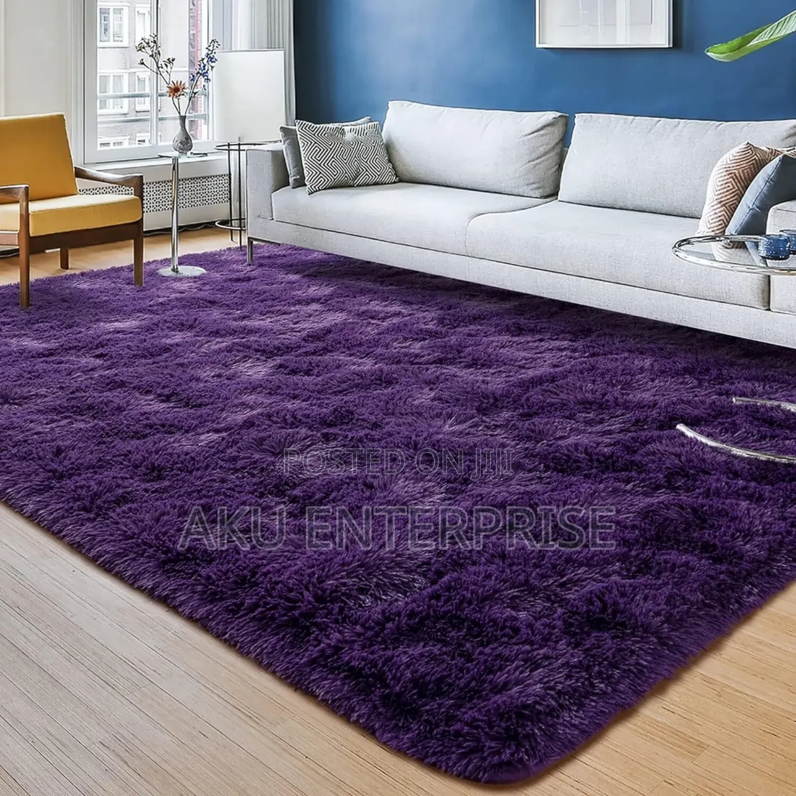 Hairy And Fluffy Center Carpet