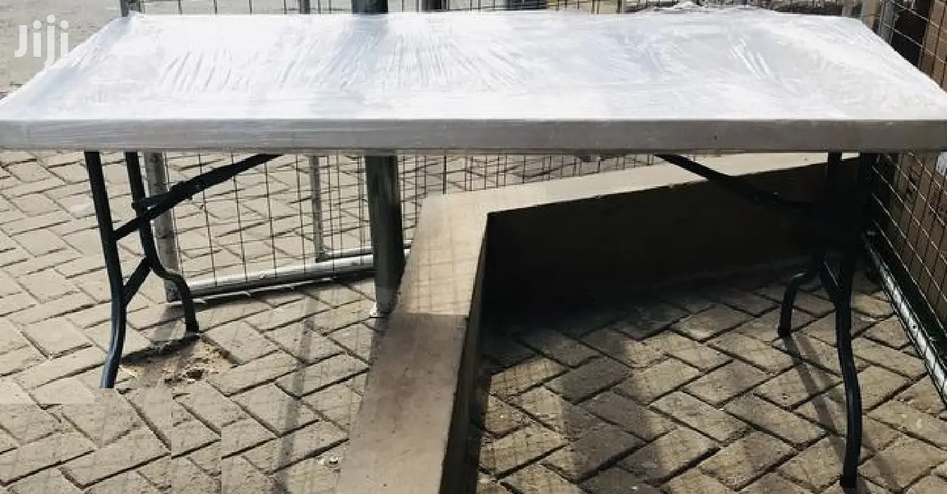 Foldable Table