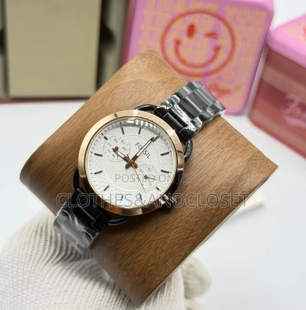 Ladies Fossil Watches