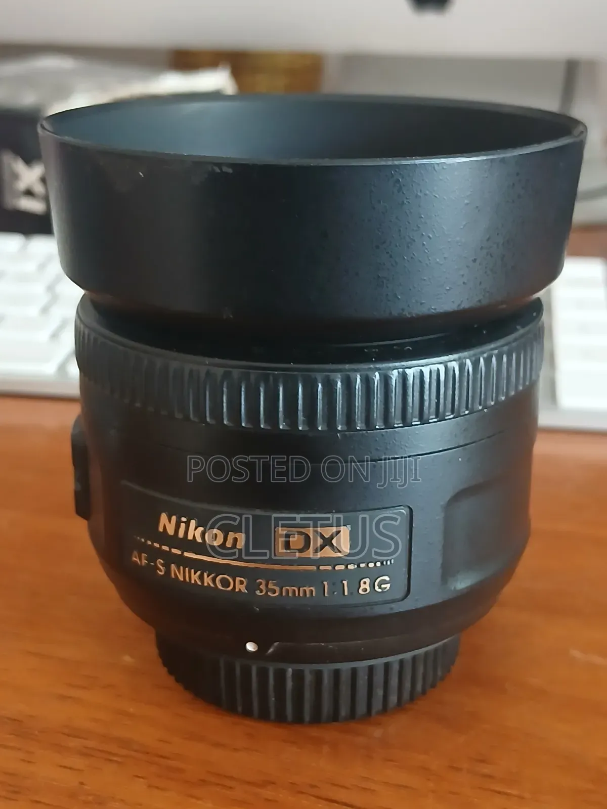 Nikon 35mm 1.8g. Read