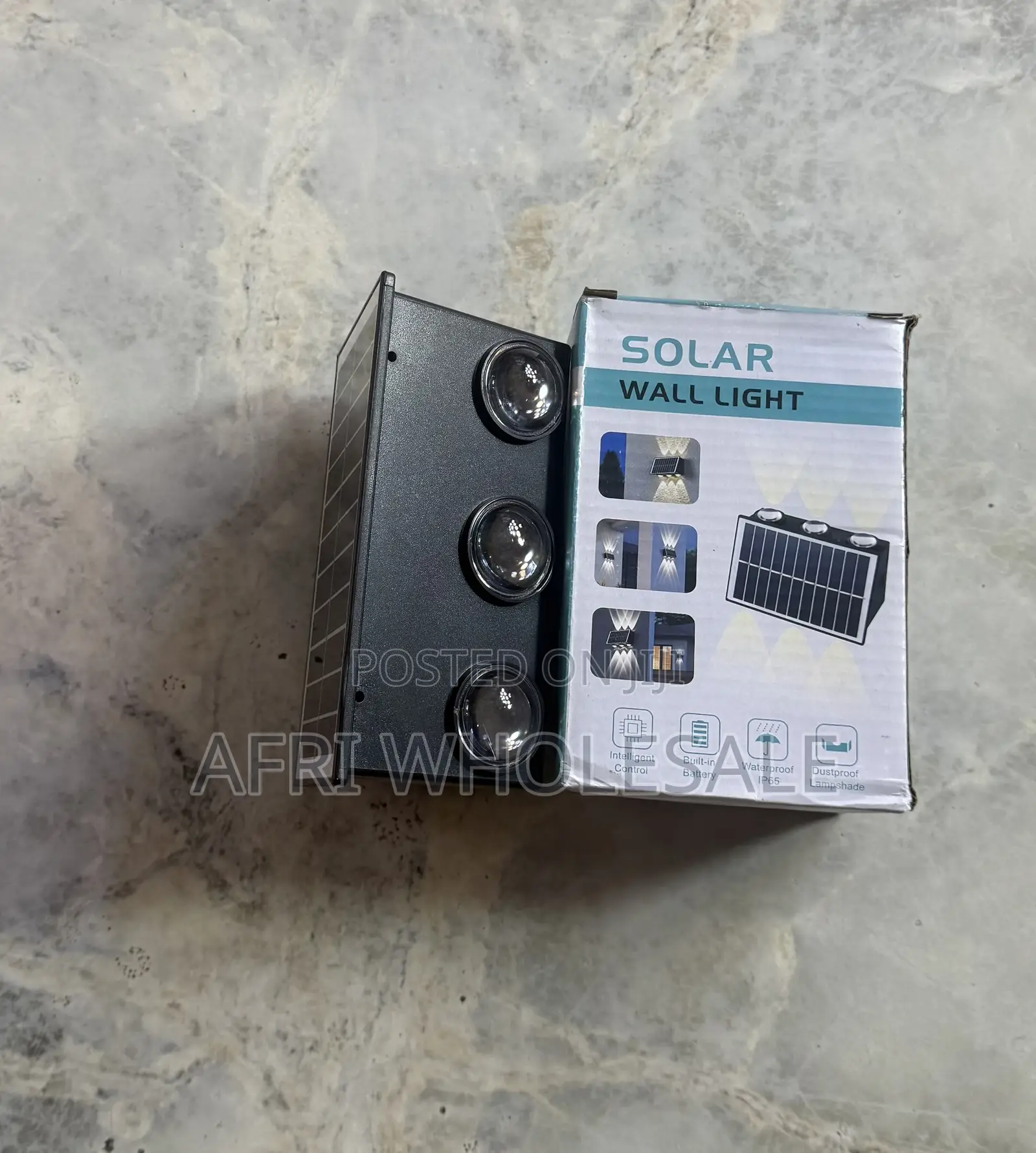 Solar Wall Garden Outdoor Fence Compound Light Lamp