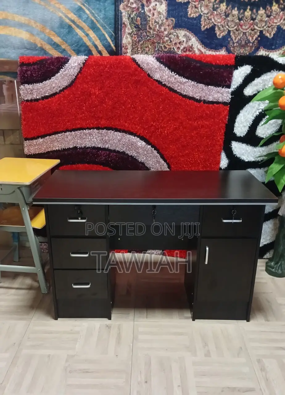 1.2 Meters Office Desk