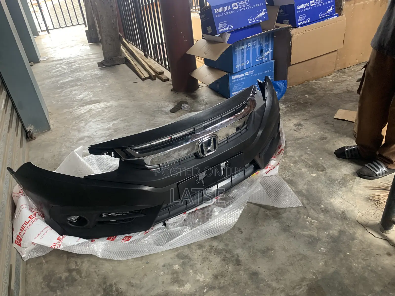 Honda Civic 2016,2017,2018 Complete Front Bumper