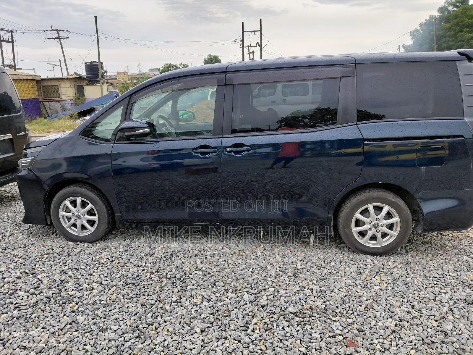 Toyota Voxy SV Premium 2014 Beige