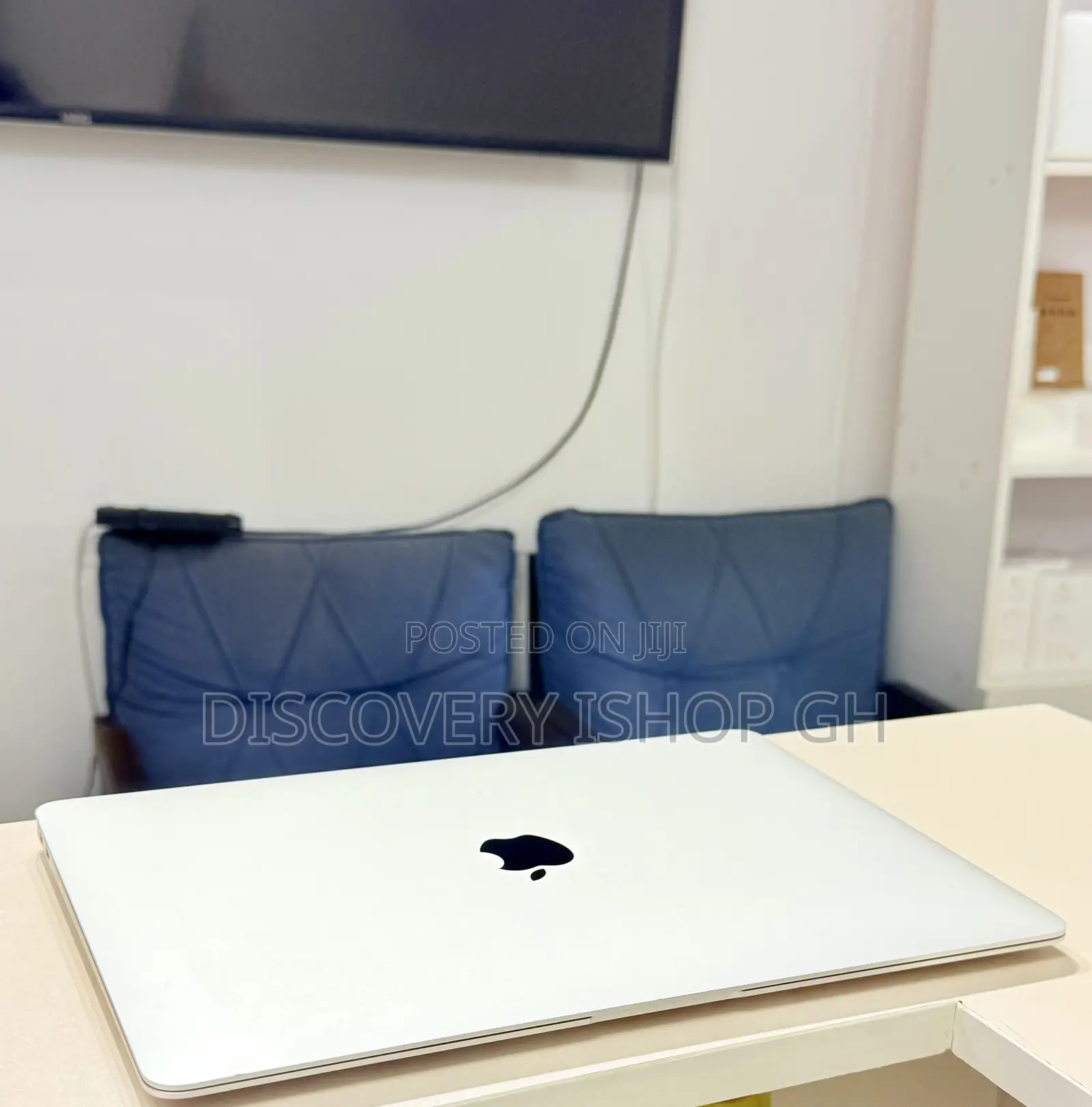Laptop Apple MacBook Air 2020 16GB Intel Core i7 SSD 256GB