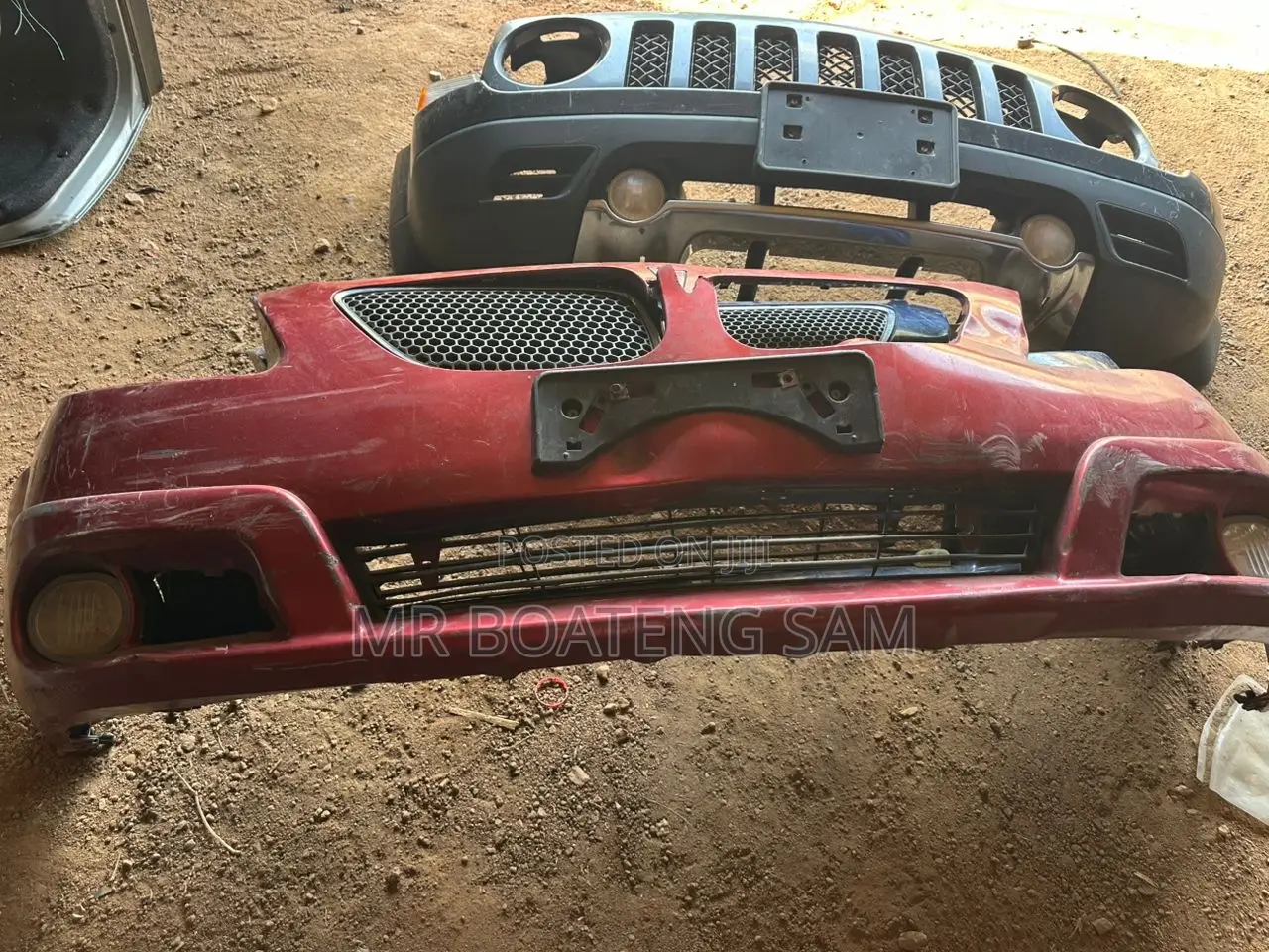 Pontaic Vibe 2005 Front Bumper