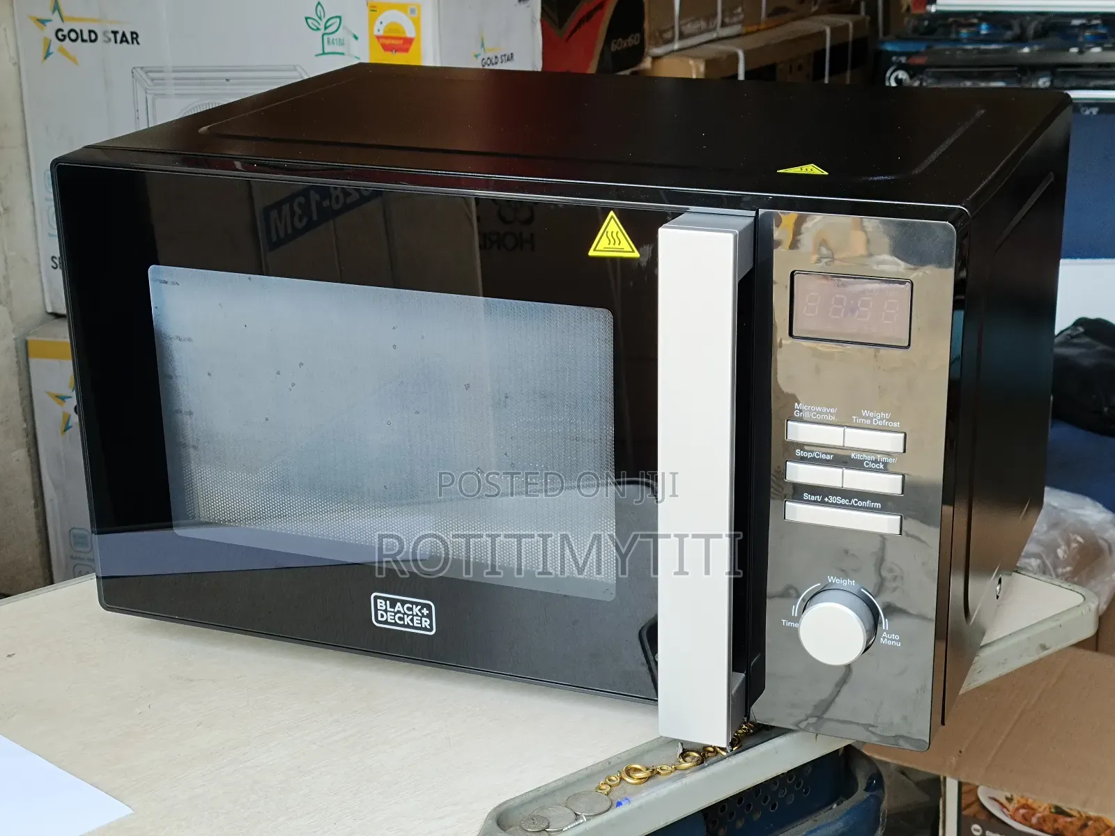 Black & Decker Microwave Oven 28liters