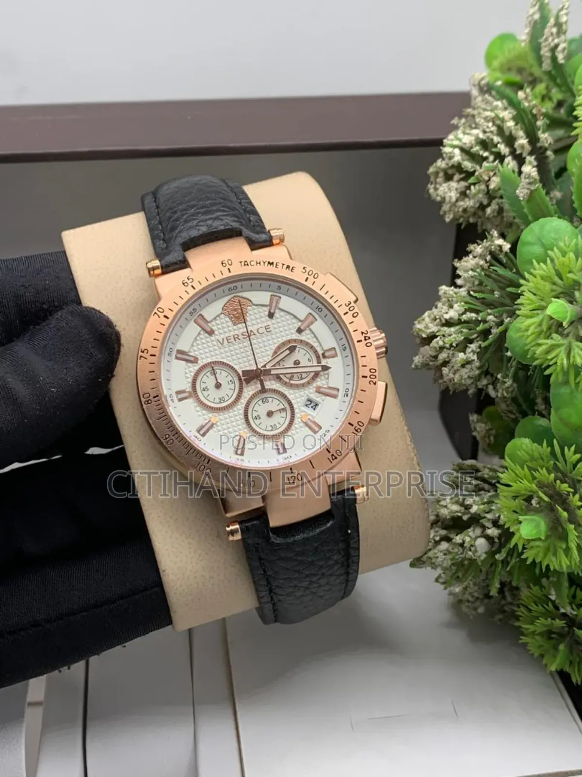 Luxury Versace Timepiece - Men of Quality