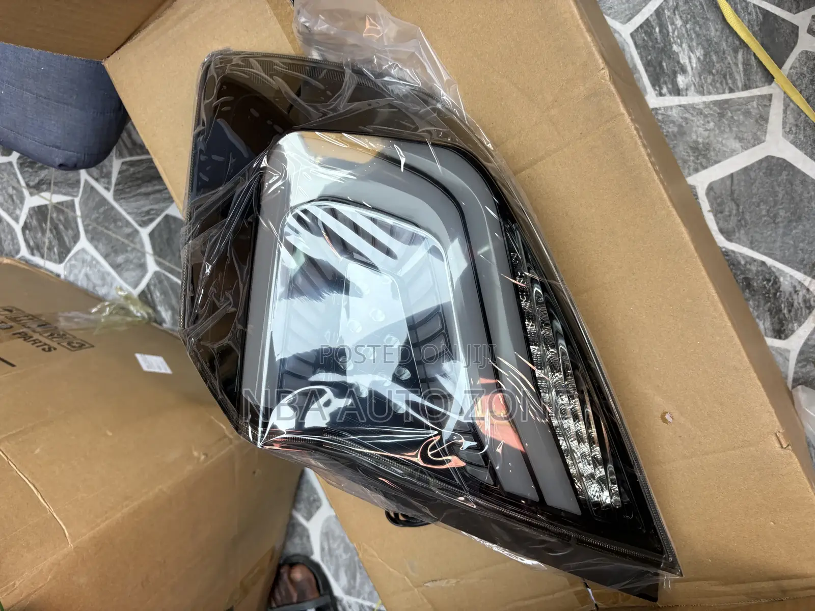 Honda Civic 2017-19 Spec Tail Light With Boot Light Complete