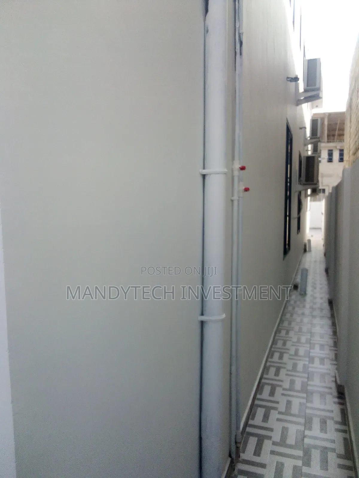 4bdrm House in Lake Side Estate for sale