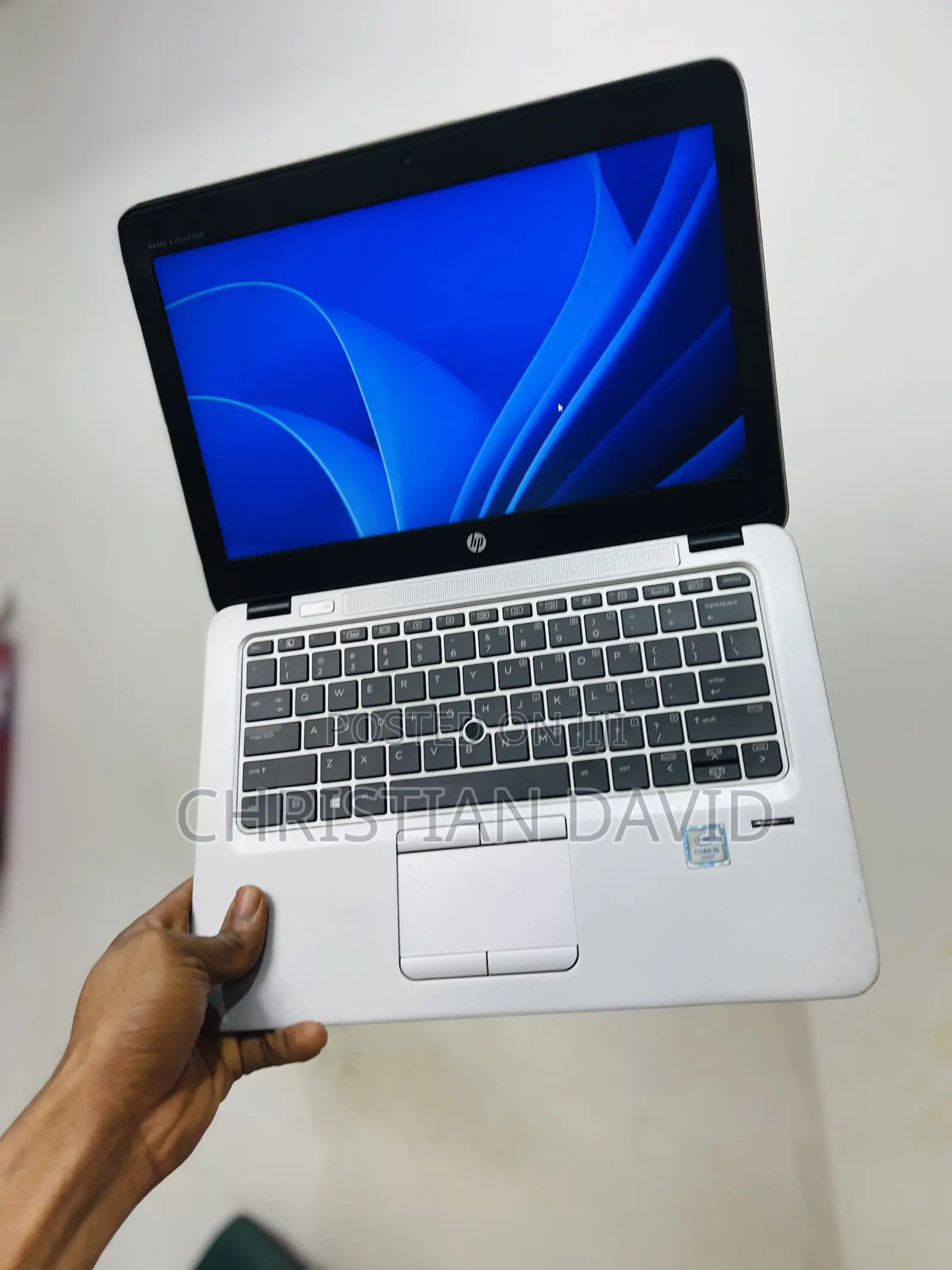 Laptop HP EliteBook 820 G3 8GB Intel Core I5 SSD 256GB
