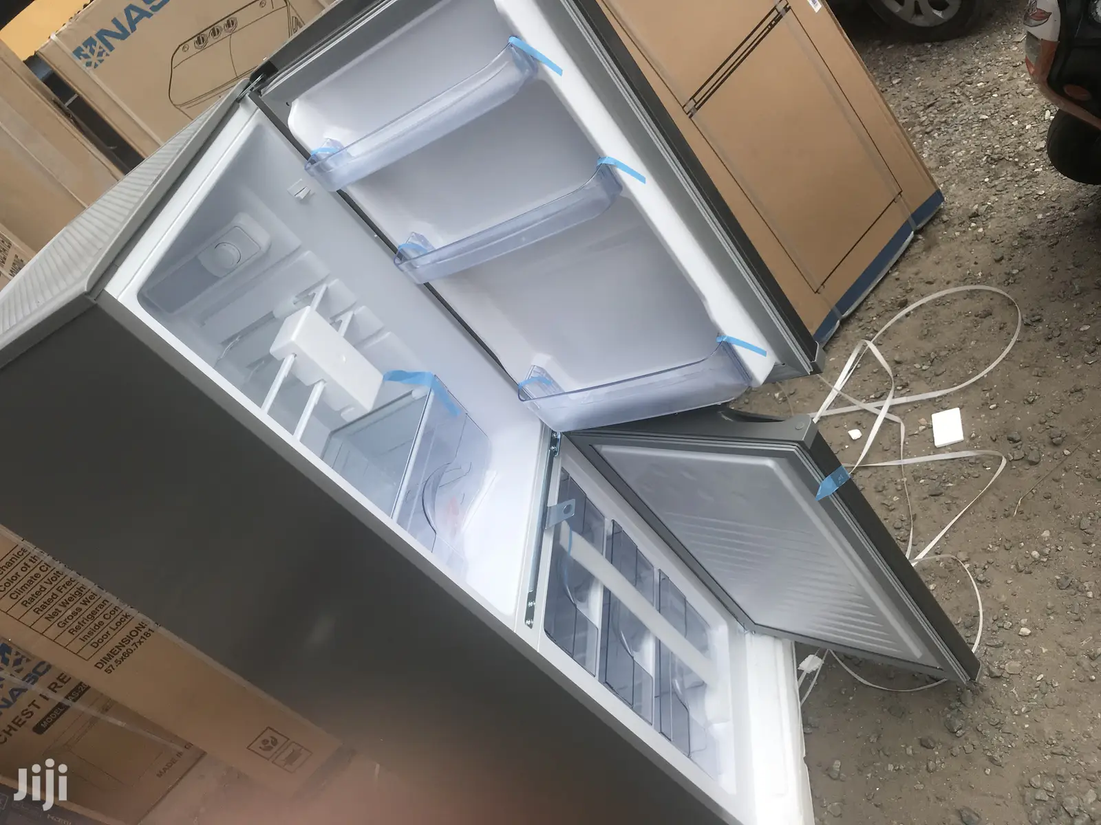 Pearl 140L Bottom Freezer Refrigerator-Pf-200 Interior Light