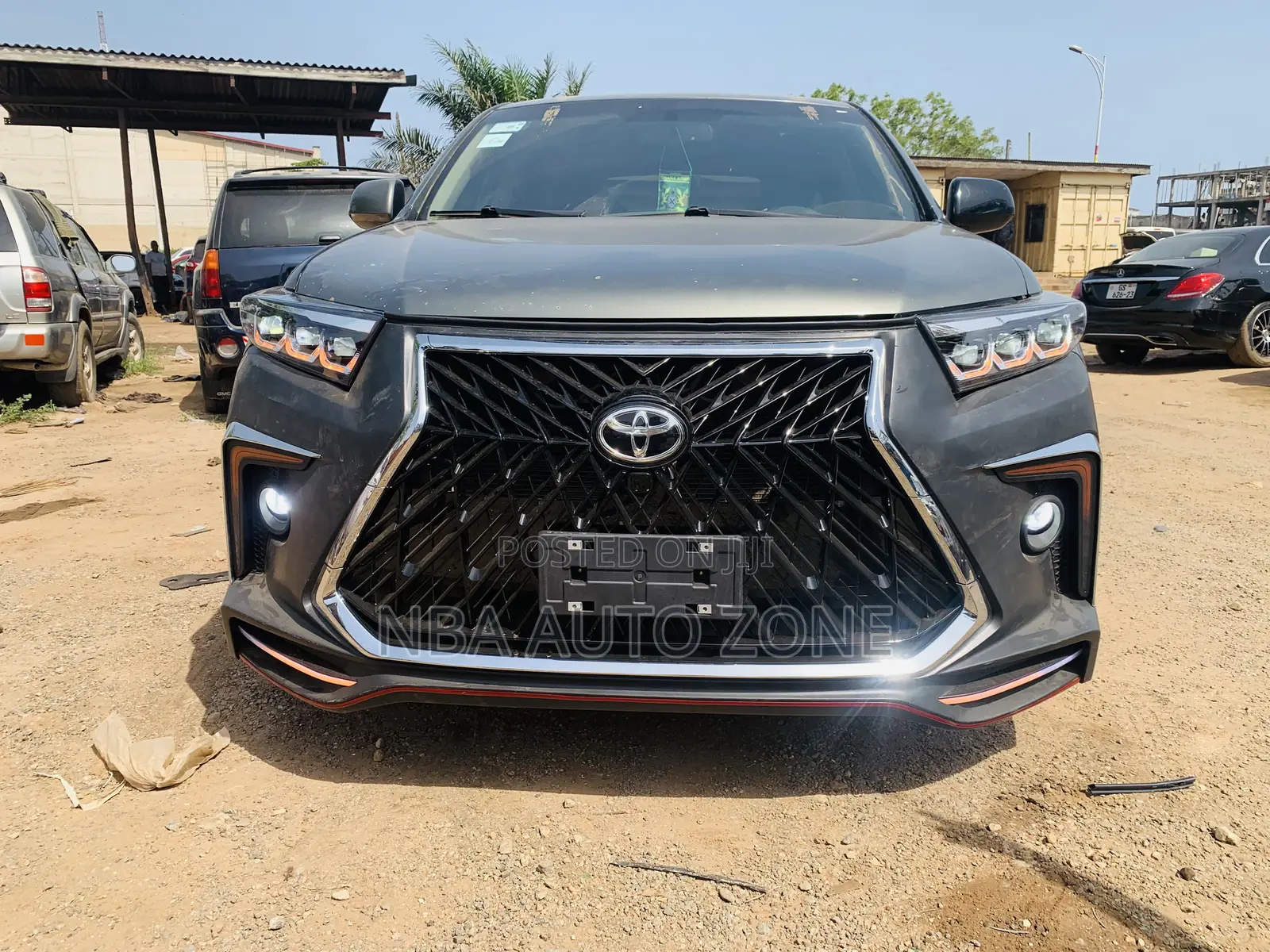 Toyota Highland 2009-14 Lexus Upgrade Spec Bumper With Spec Head Light