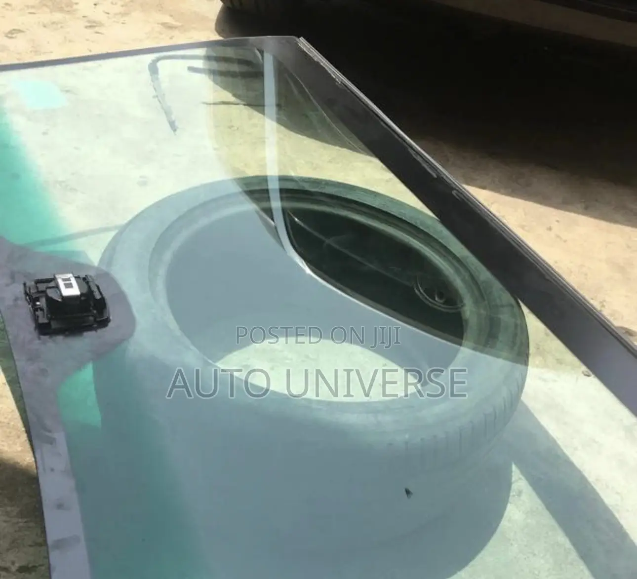 Mercedes Benz C300 Windscreen Available