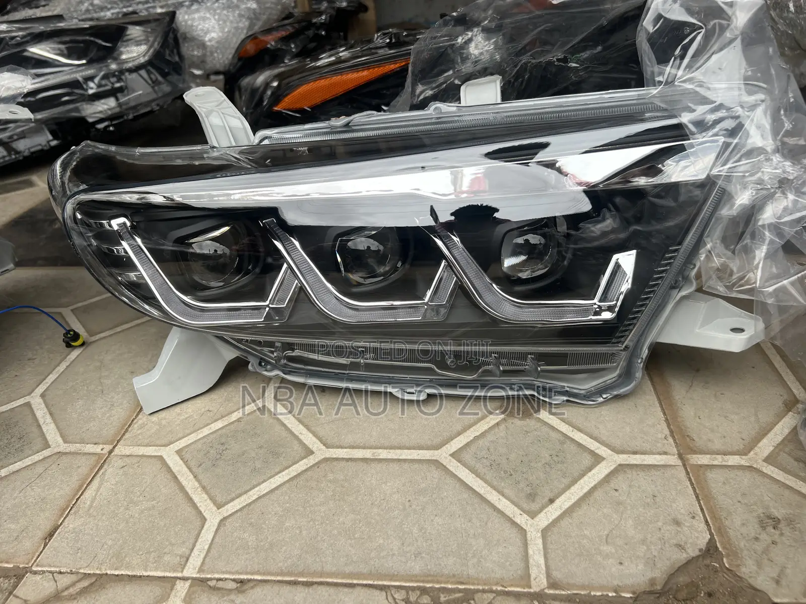 Toyota Highlander 2012-14spec Full Led Head Light Pair