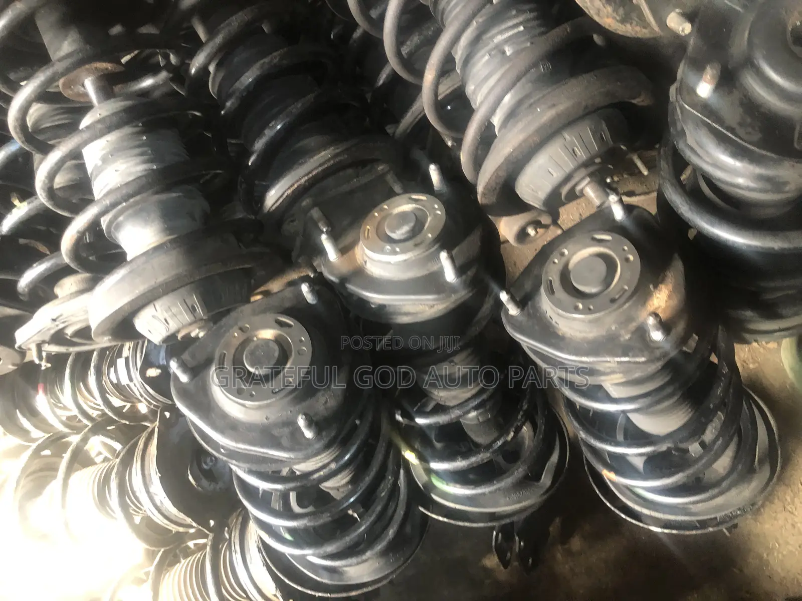 Toyota Voxy Shock Absorbers and All Other Spare Parts