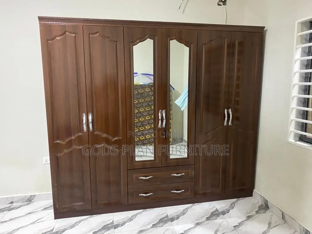 6 Doors Wooden Wardrobe 7.8