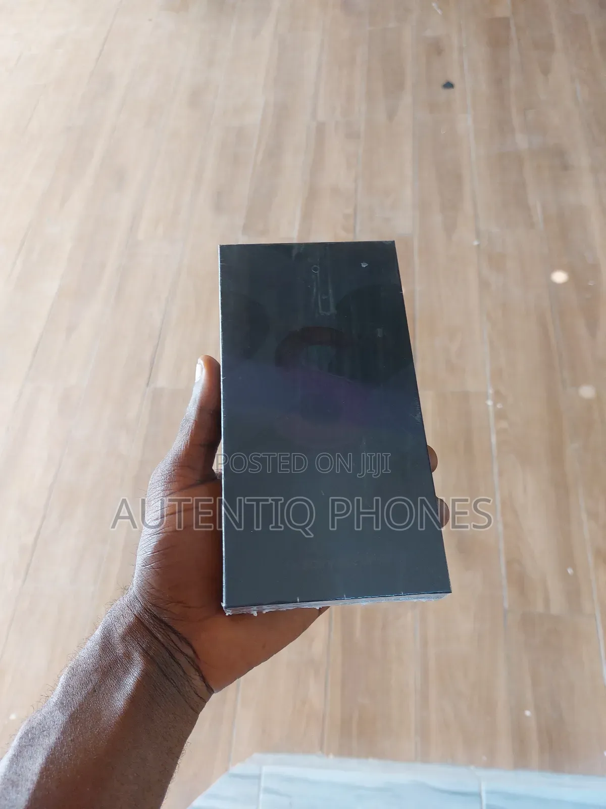New Samsung Galaxy S22 Ultra 5G 128 GB Black