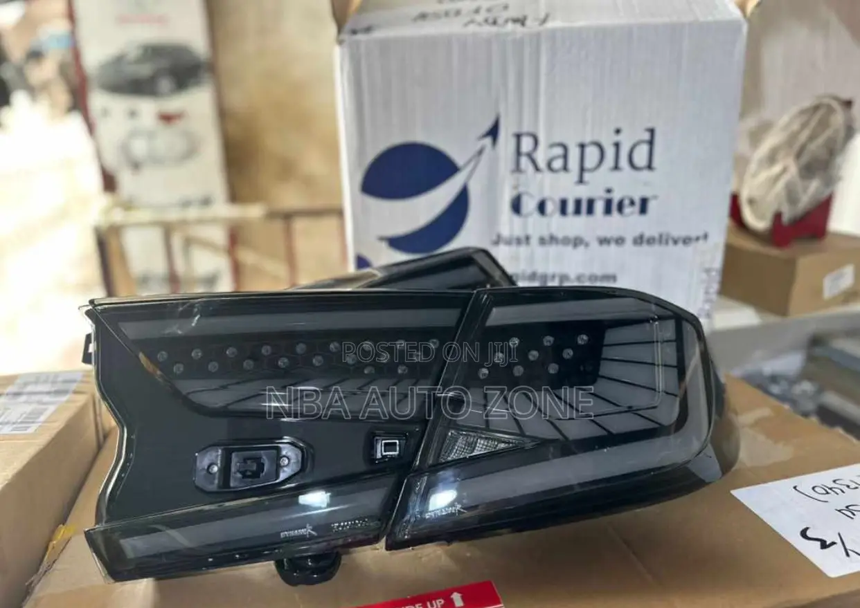 Honda Accord 2018-21 Spec Led Tail Light With Boot Light