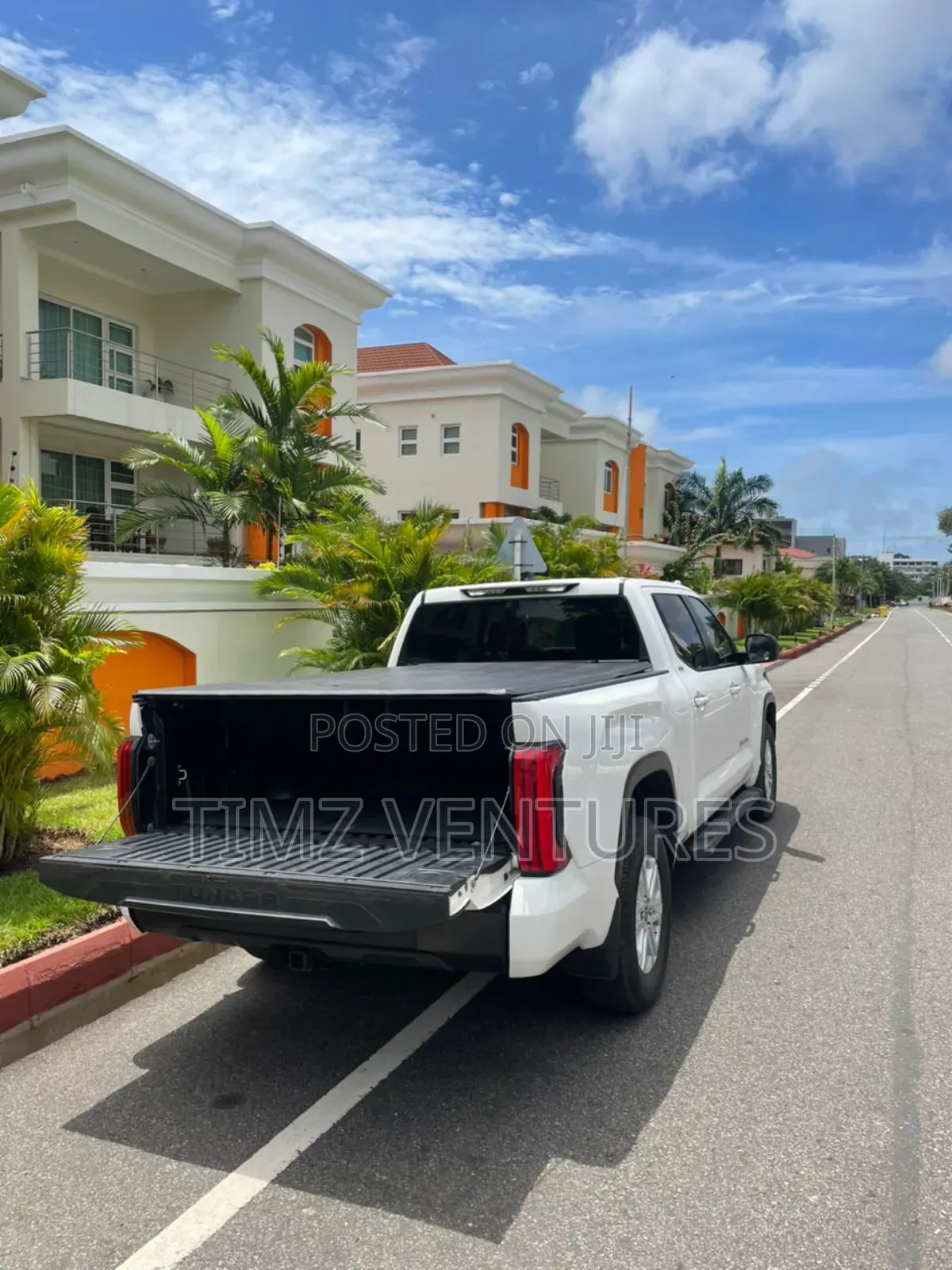 Toyota Tundra SR5 Double Cab 6.5' Bed 2024 White