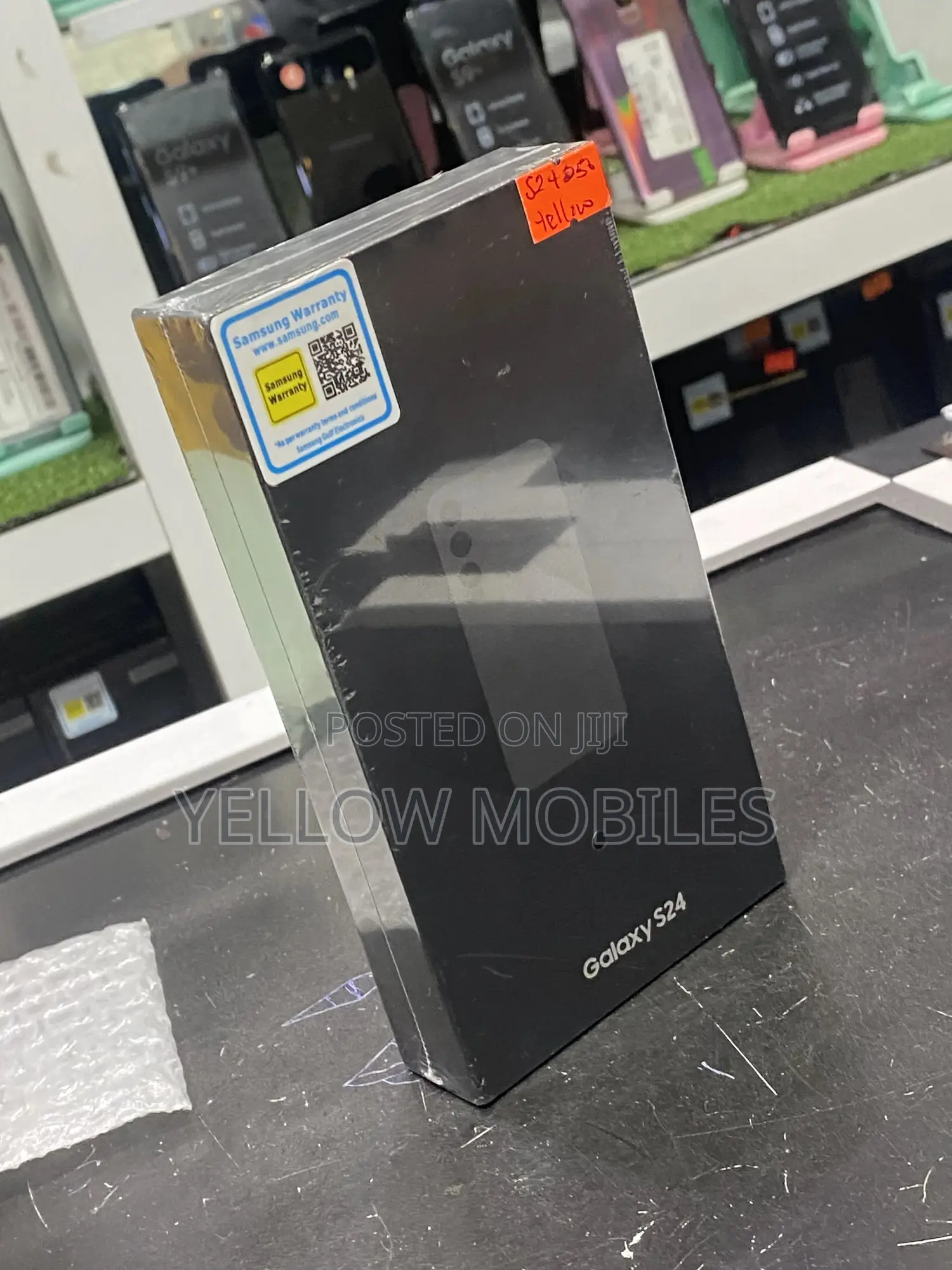 New Samsung Galaxy S24 256 GB Yellow