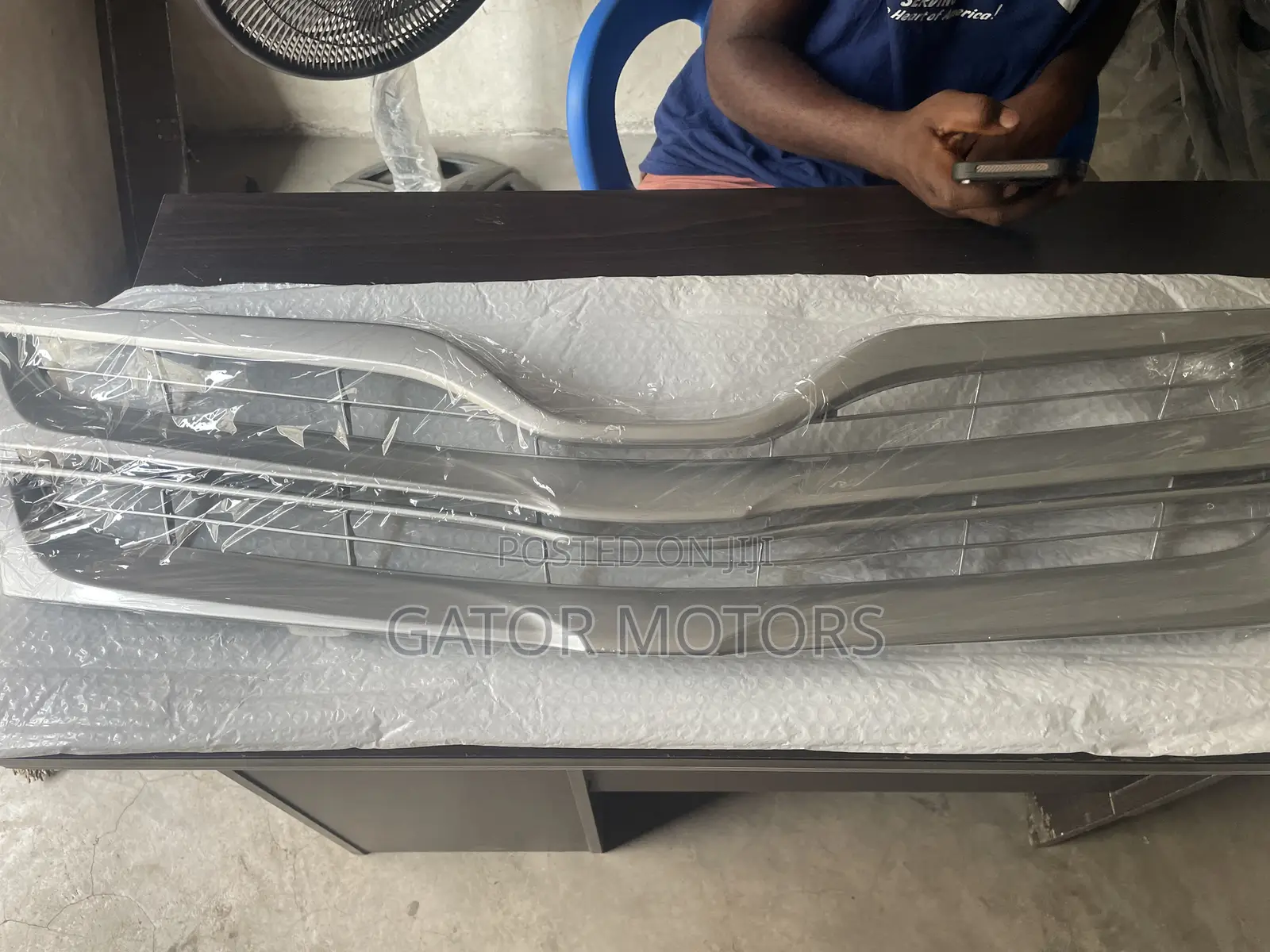 Toyota Venza Front Shells