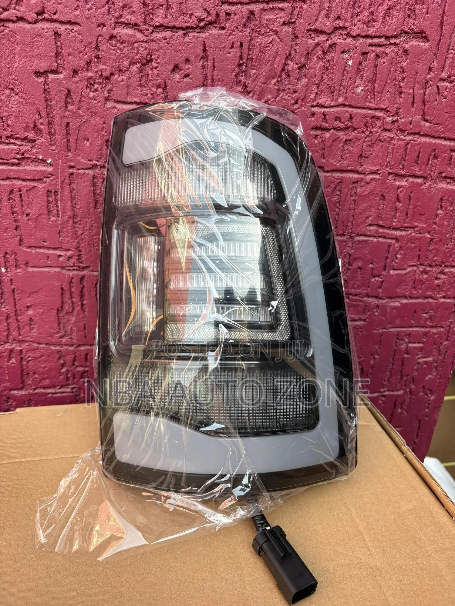 Dodge Ram 1500, 2500,3500 Pickup Trucks Spec Tail Light