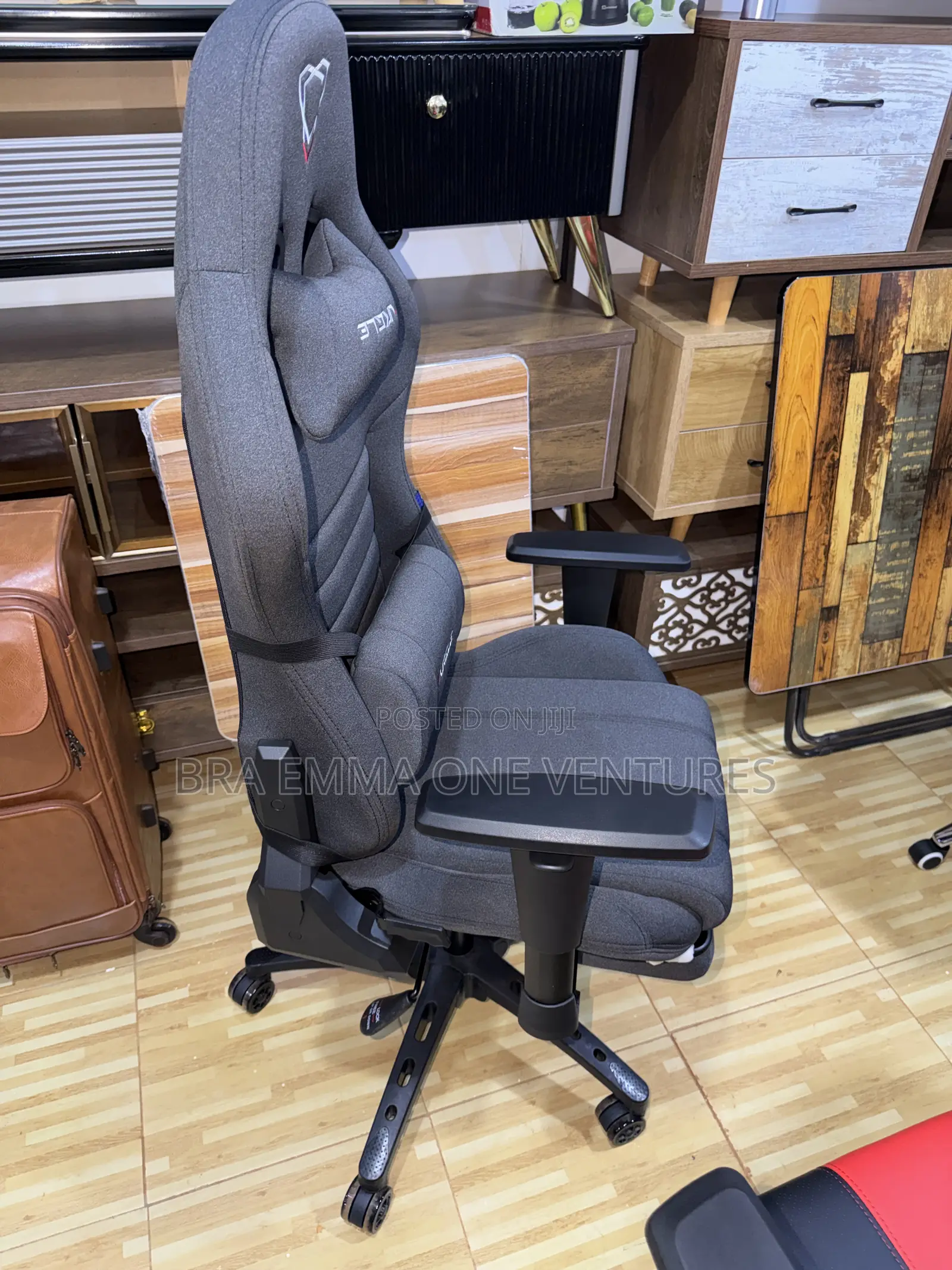 Gaming/Executive Office Chair