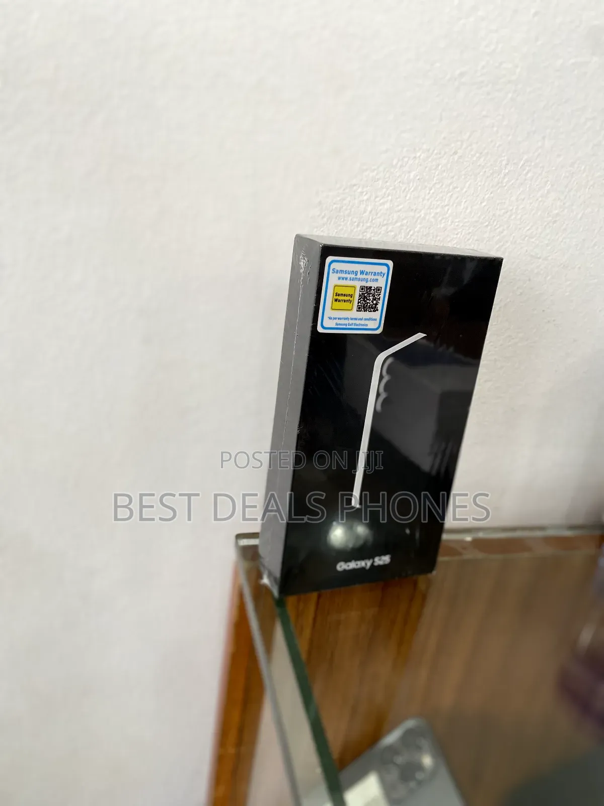 New Samsung Galaxy S25 256 GB White