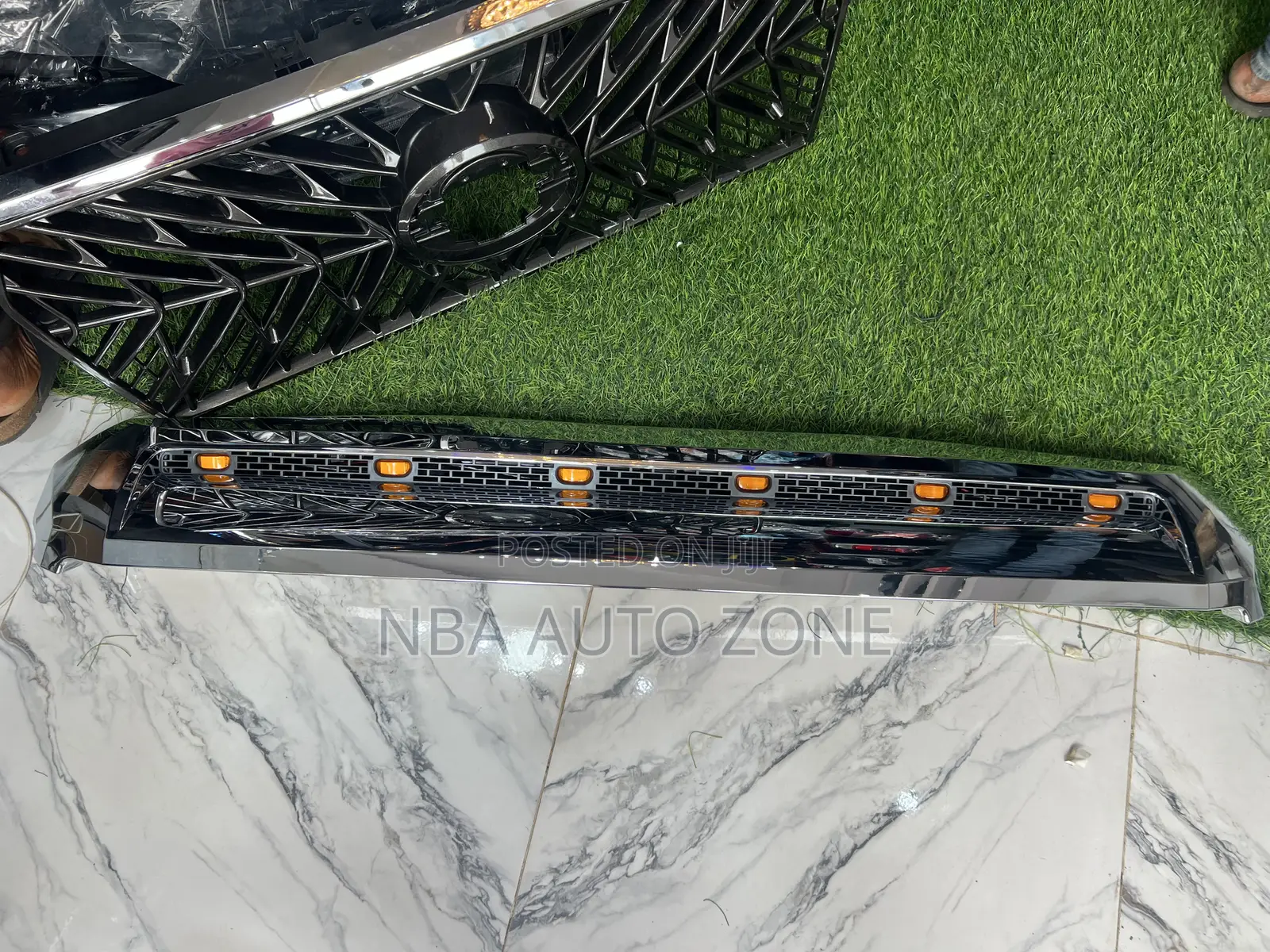 Toyota Tundra 2015 -18 Led Bonnet Grille