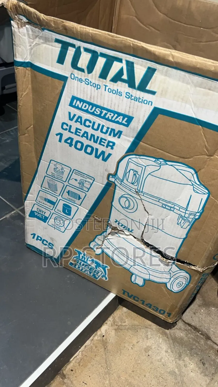 Total Vacuum Cleaner 30l Wet/ Dry