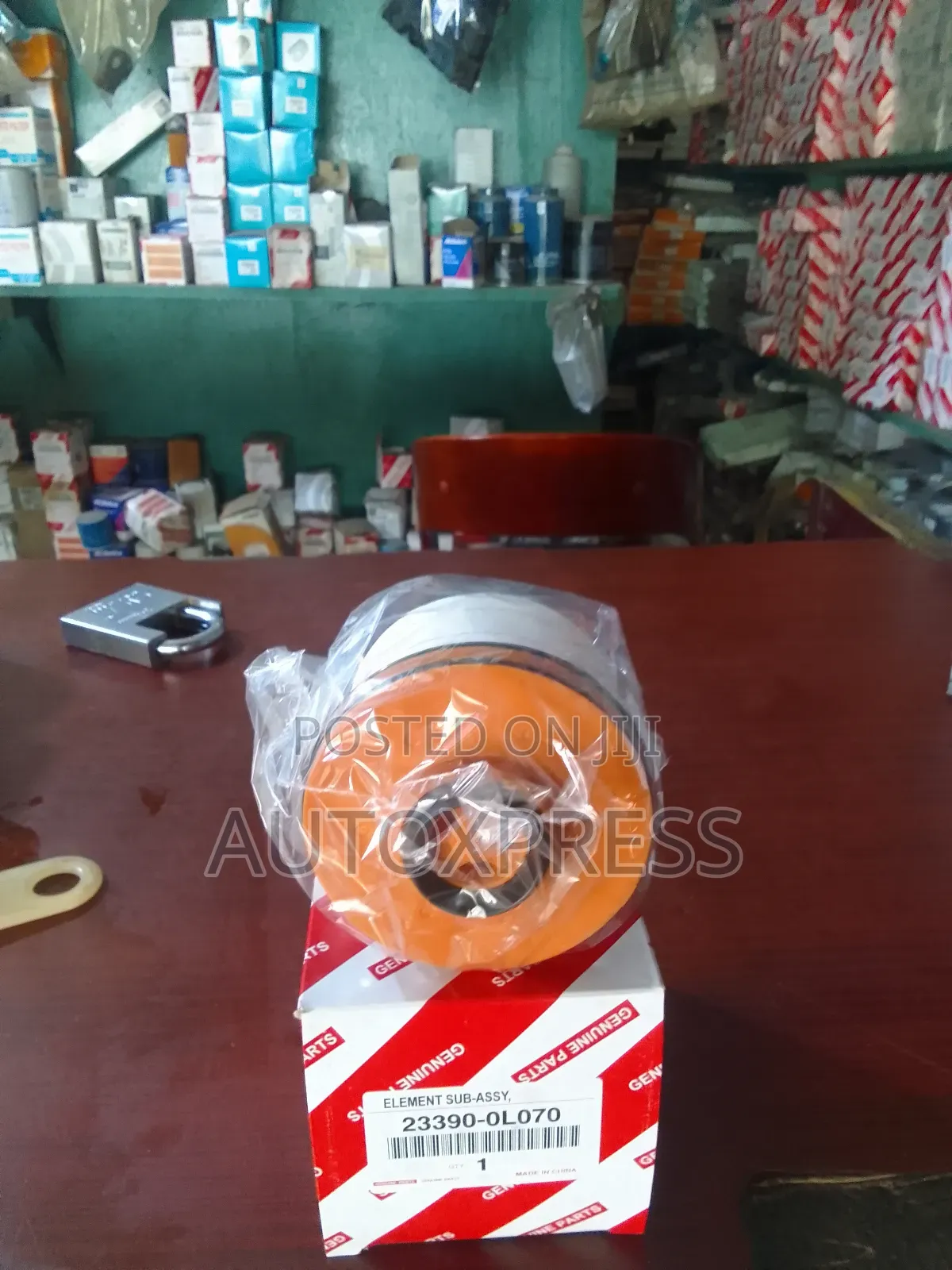 Toyota 23390-0l070 Fuel Filter